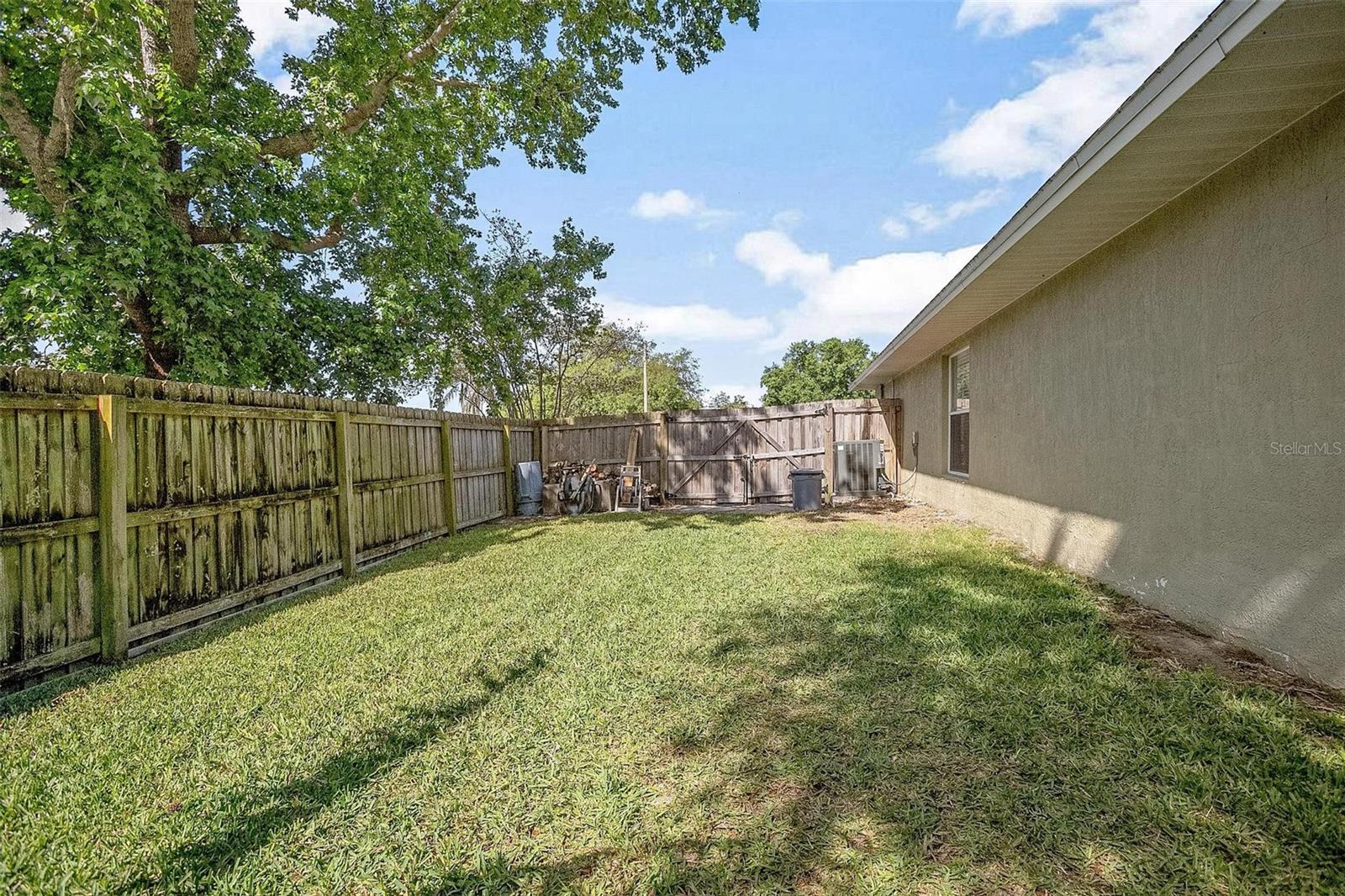 Image 29 of 42 For 227 Heronwood Circle