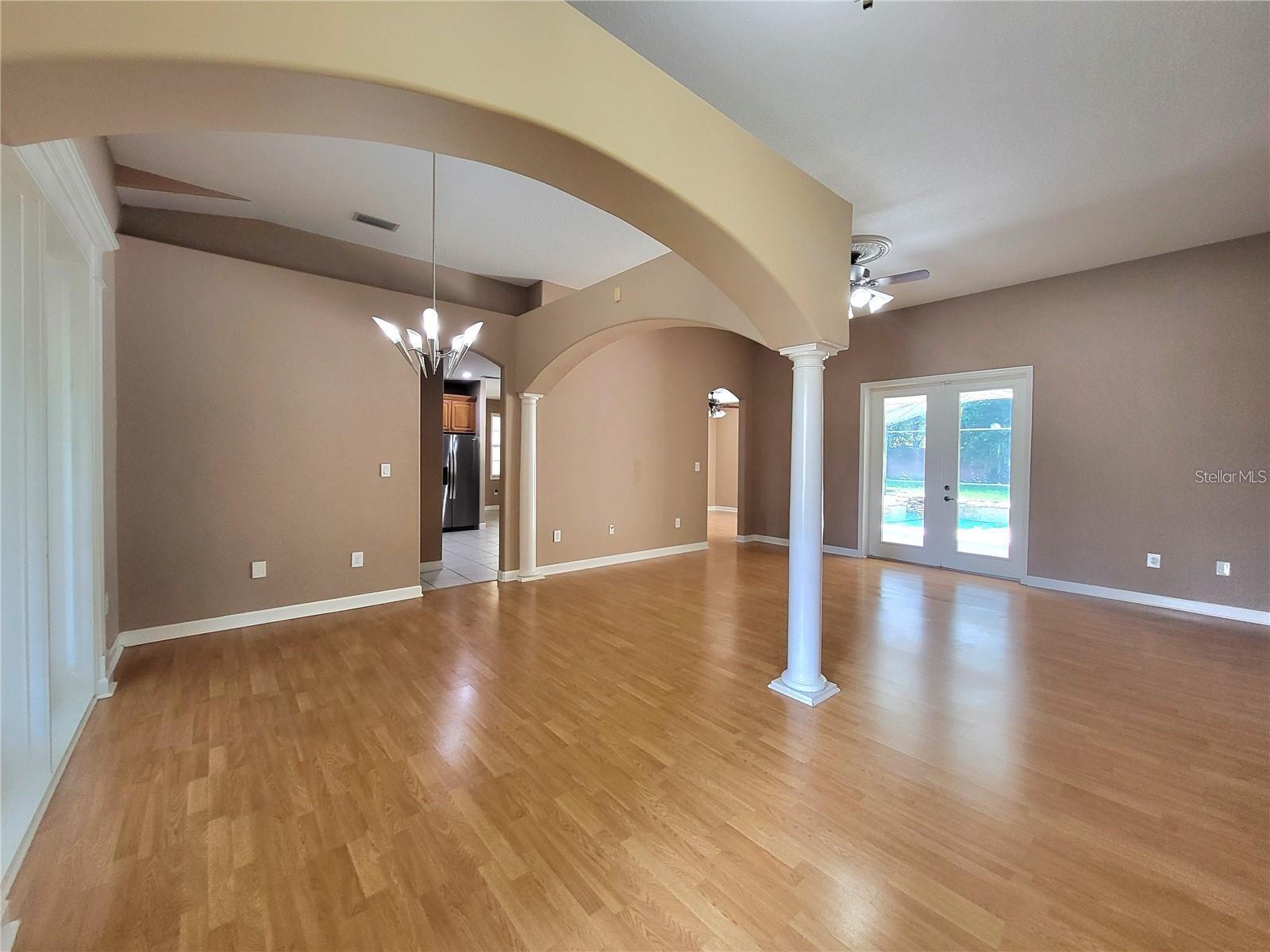 Image 12 of 26 For 1072 Ceasars Court