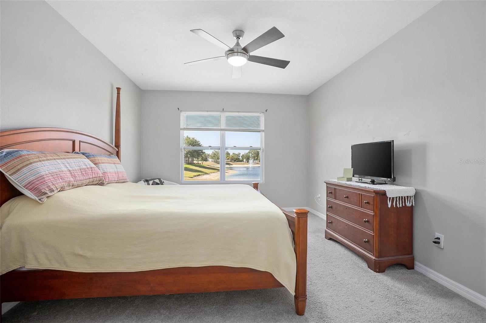 Image 11 of 28 For 811 Grand Park Court