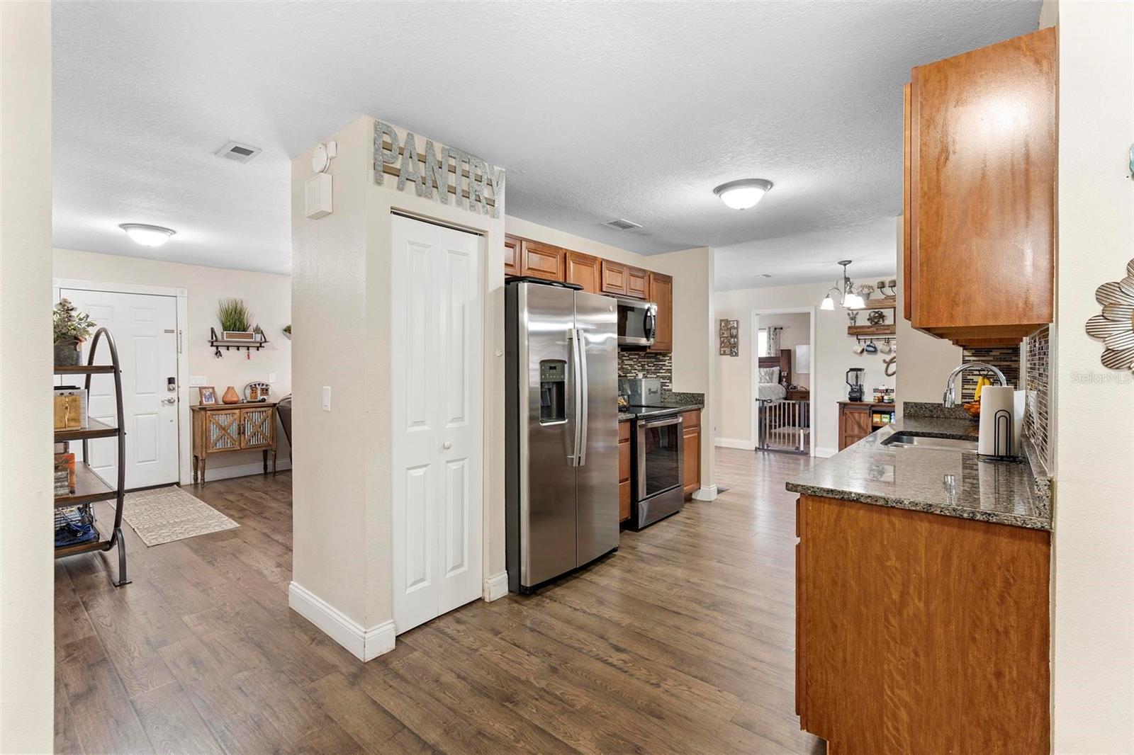 Image 9 of 30 For 732 Mockingbird Lane