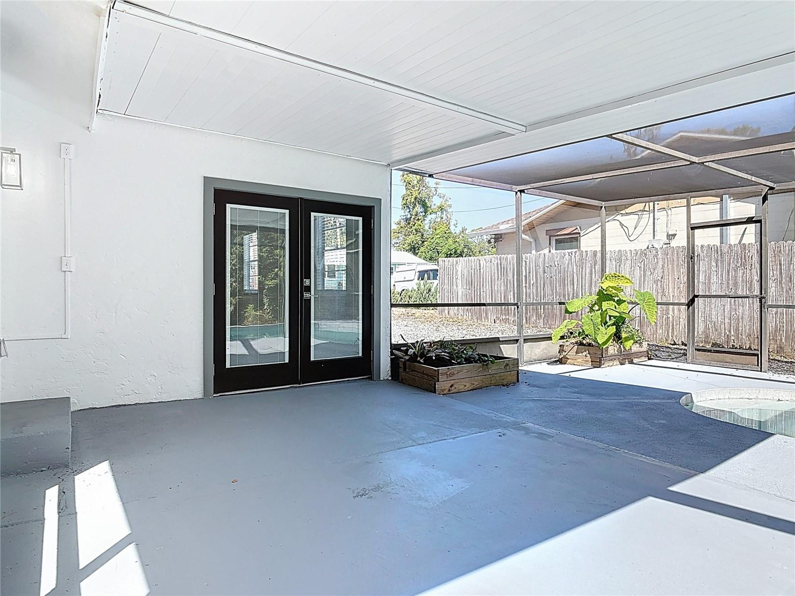 Image 36 of 48 For 5400 Turton Lane