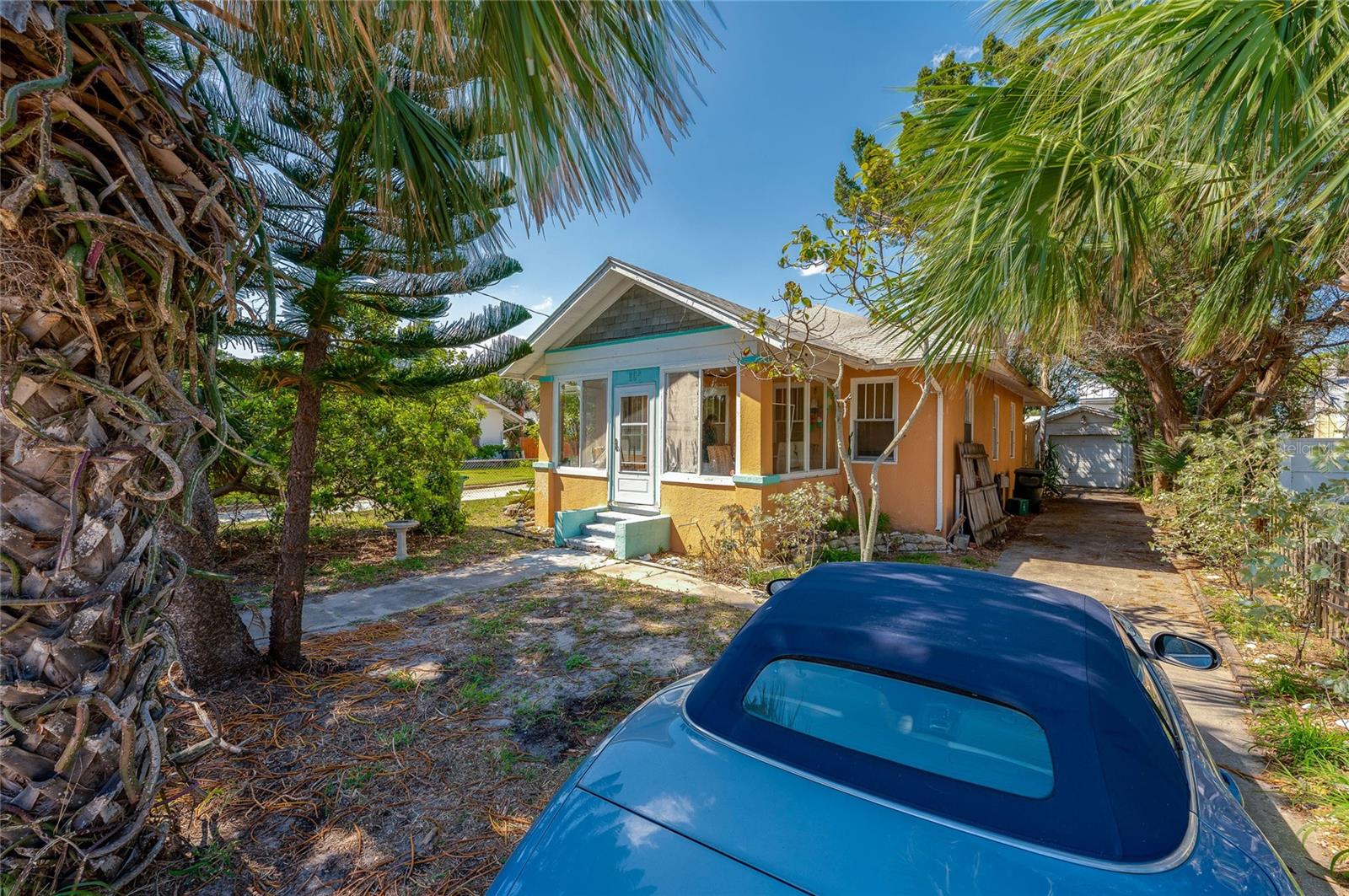 Image 26 of 36 For 605 Goodall Avenue