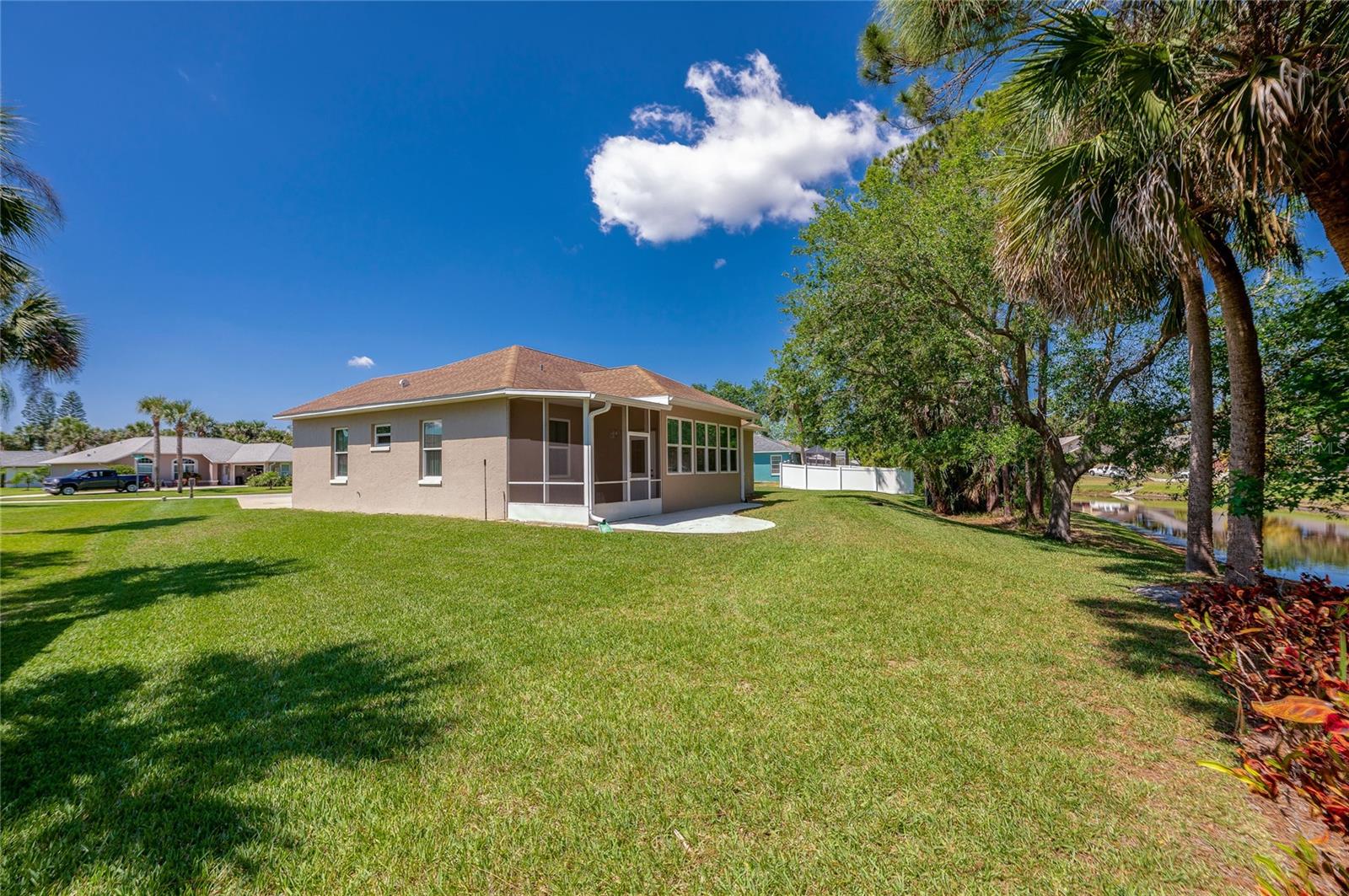 Image 34 of 41 For 823 Wooddusk Drive