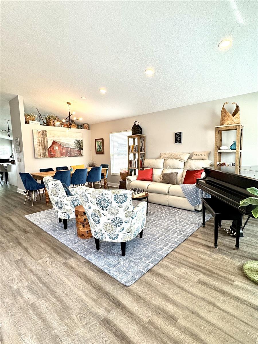 Image 10 of 56 For 4339 Northern Dancer Way