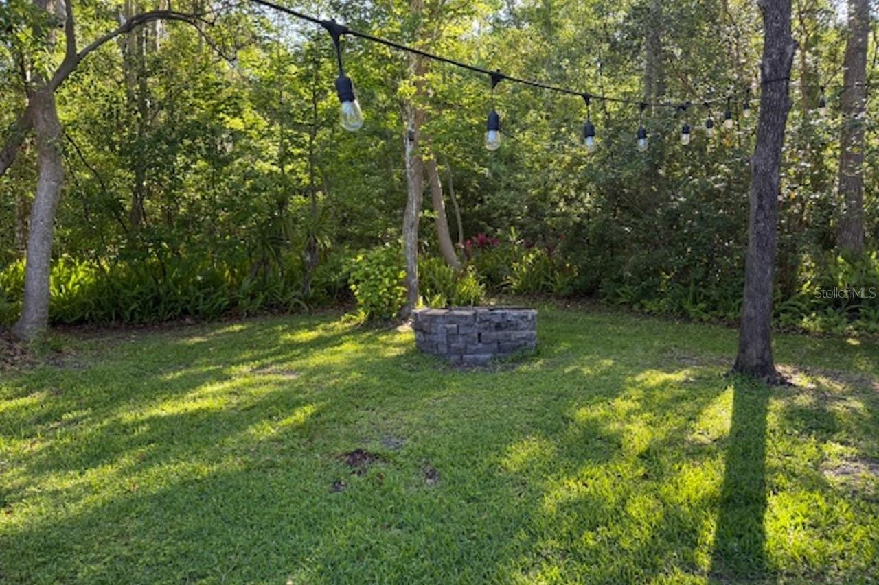 Image 34 of 42 For 261 Clydesdale Circle