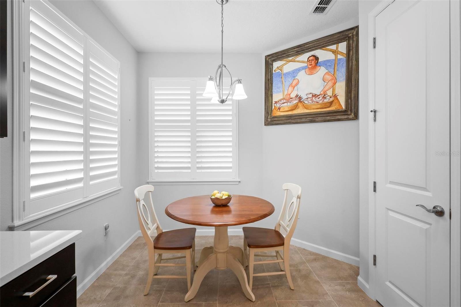 Image 10 of 41 For 1374 Red Clover Lane