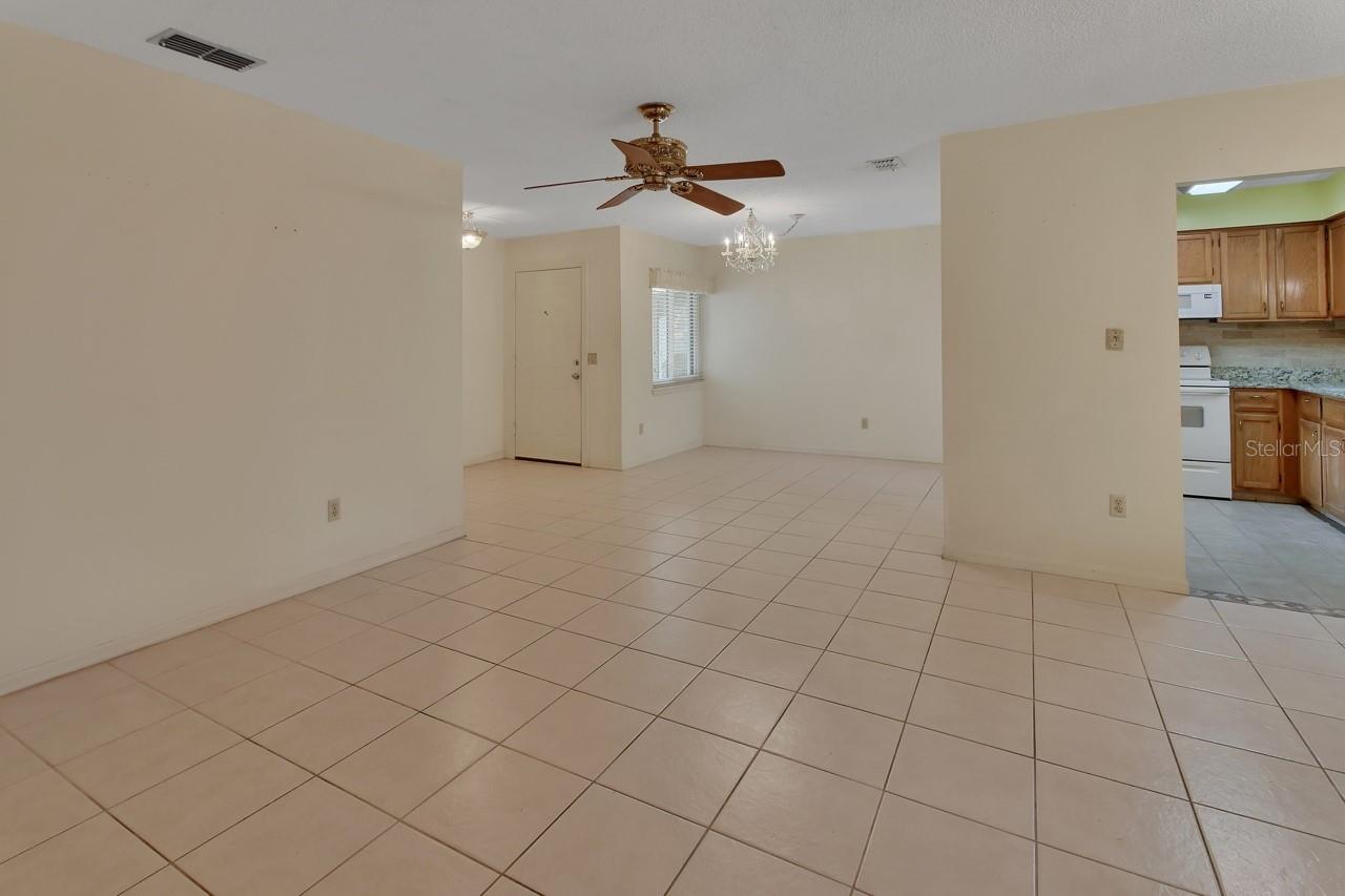 Image 7 of 23 For 101 Grand Plaza Drive A30