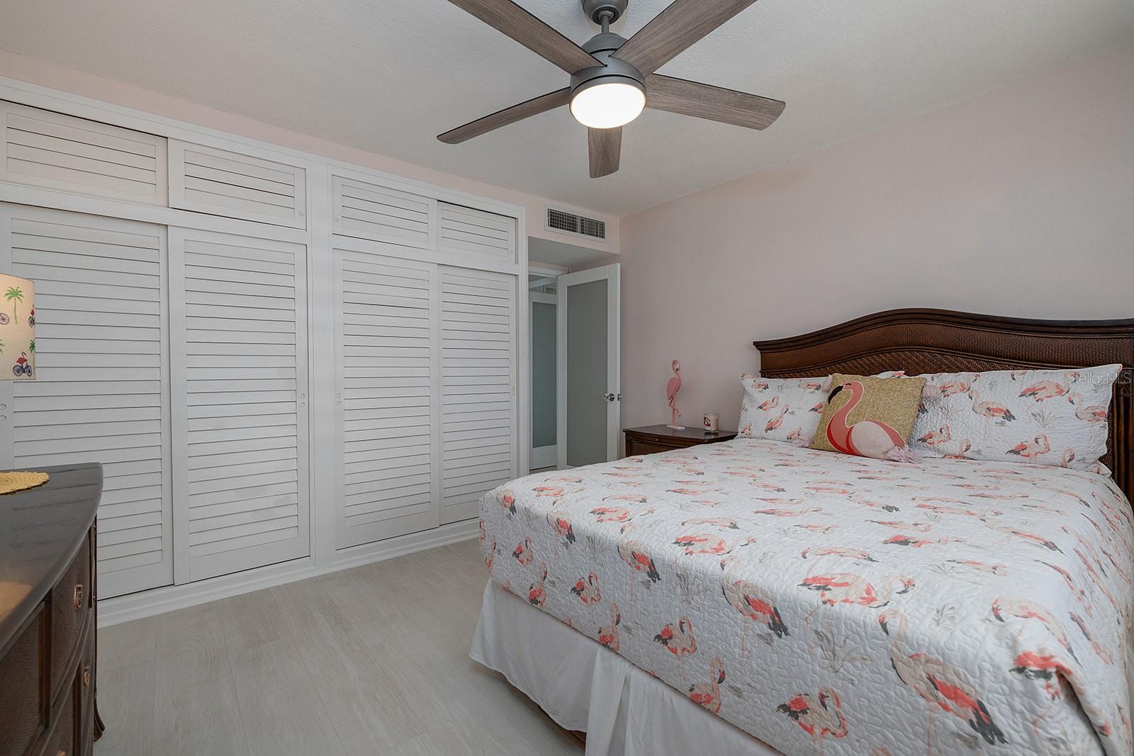 Image 19 of 26 For 2800 Atlantic Avenue 1715