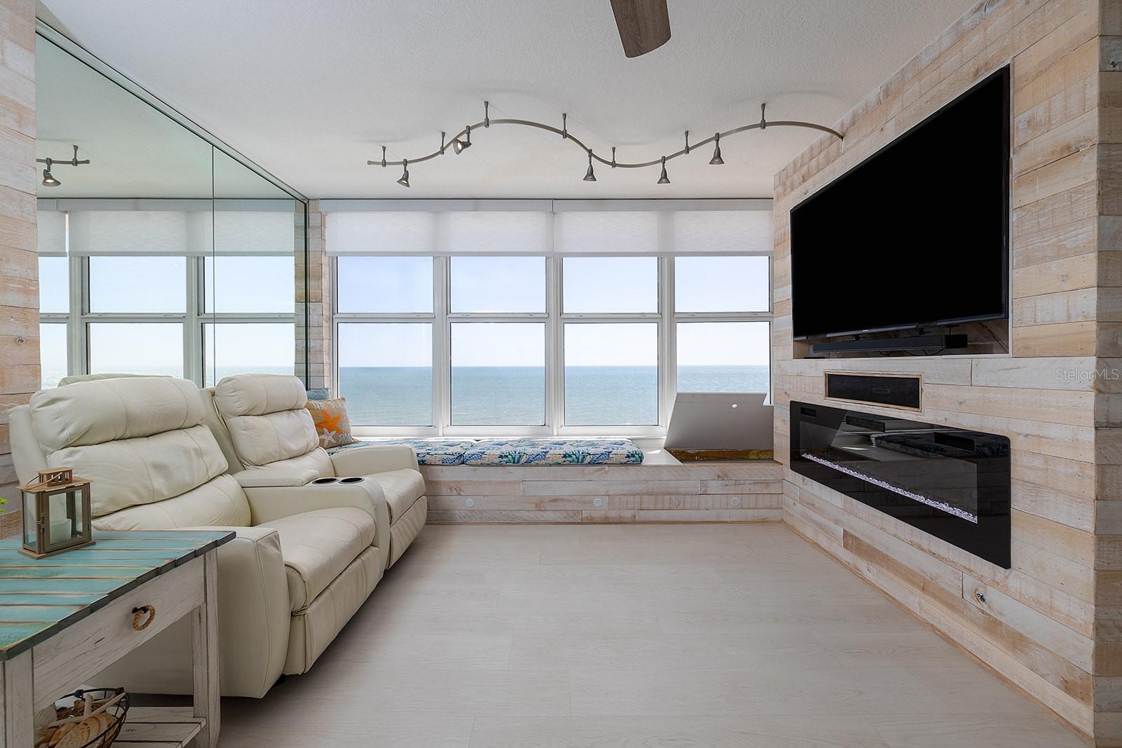 Image 2 of 26 For 2800 Atlantic Avenue 1715