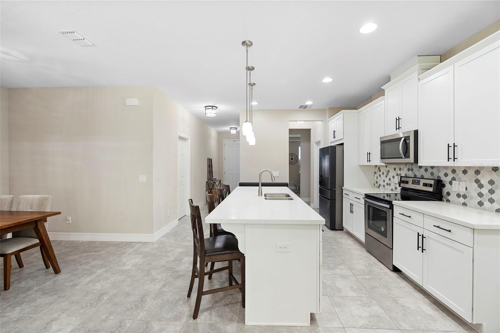 Image 15 of 46 For 2337 Oxmoor Drive
