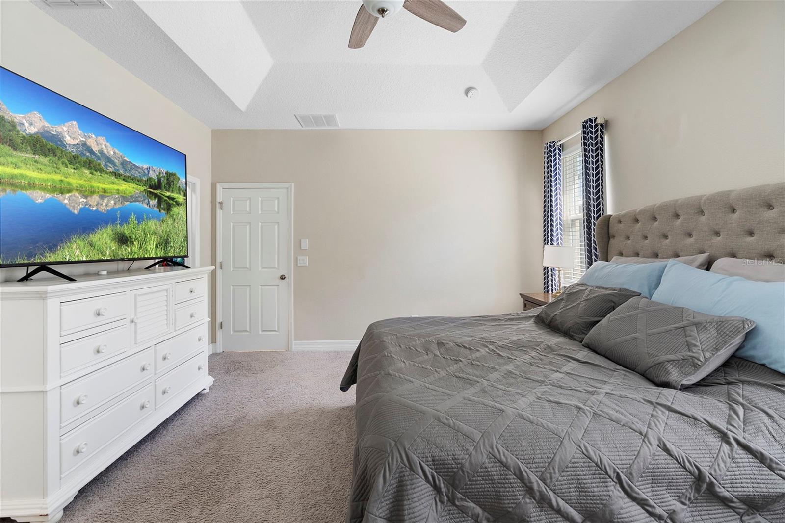 Image 23 of 46 For 2337 Oxmoor Drive