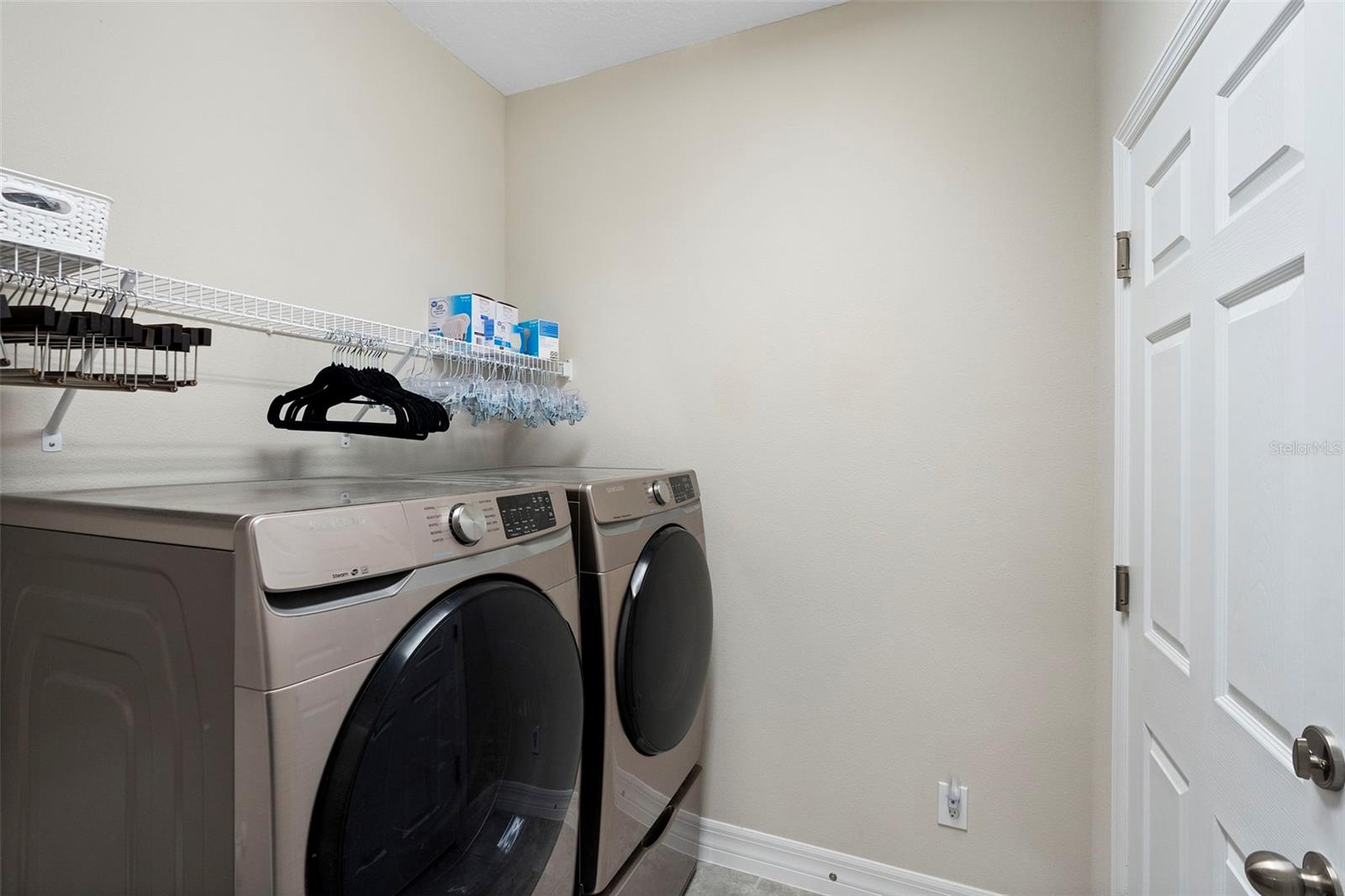 Image 33 of 46 For 2337 Oxmoor Drive