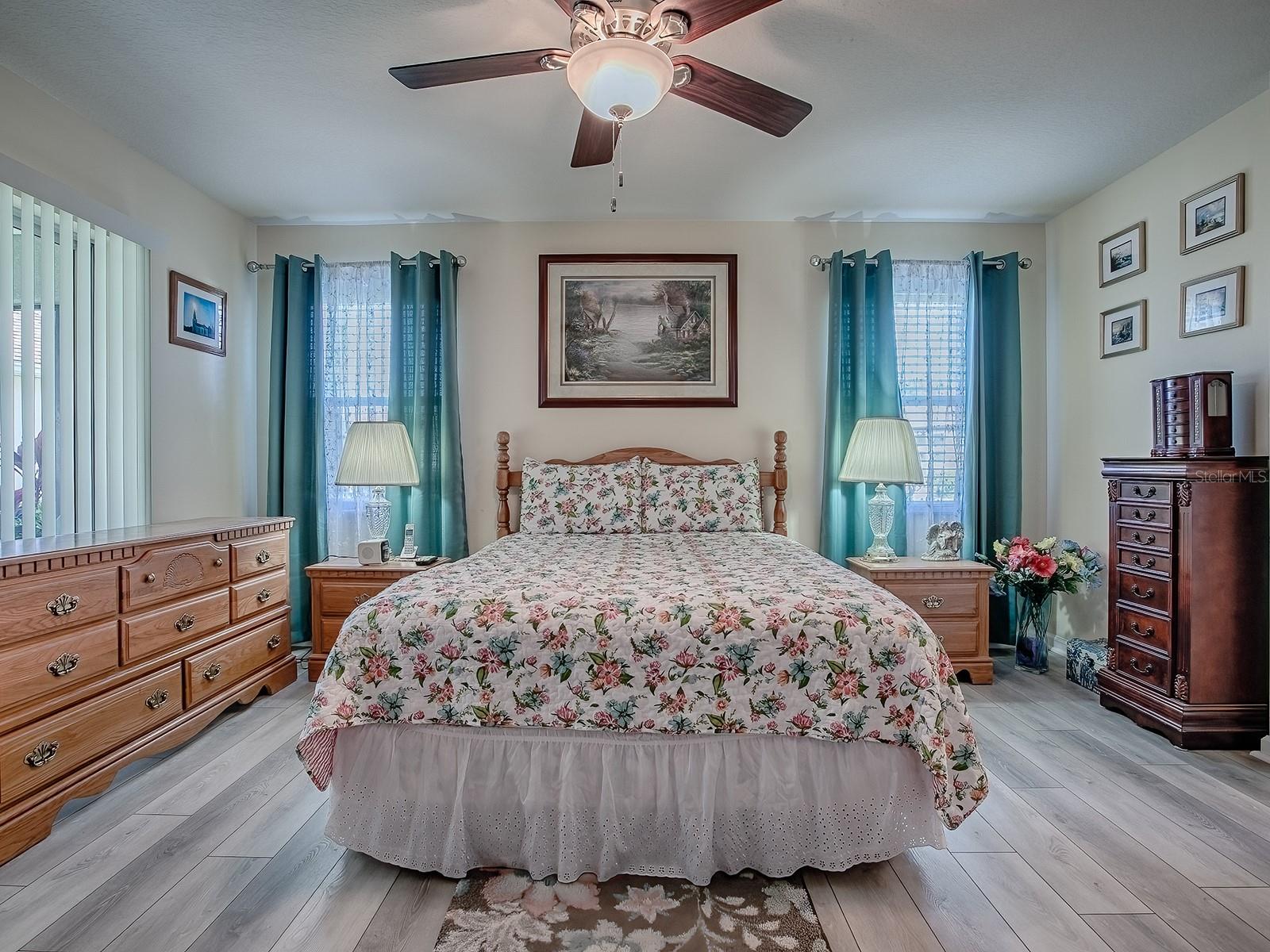 Image 30 of 47 For 307 Stonington Way