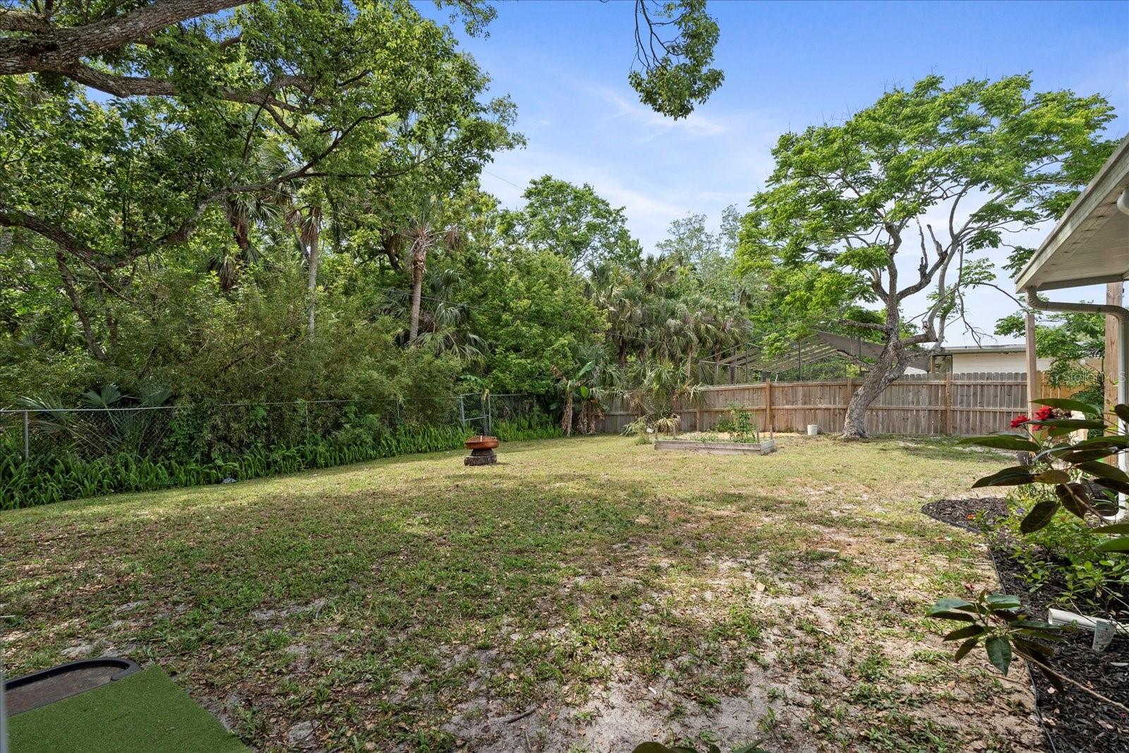 Image 30 of 34 For 736 Lindenwood Circle W