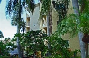 Image 20 of 26 For 3635 Lake Bayshore Drive J-410
