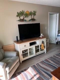 Image 5 of 26 For 3635 Lake Bayshore Drive J-410