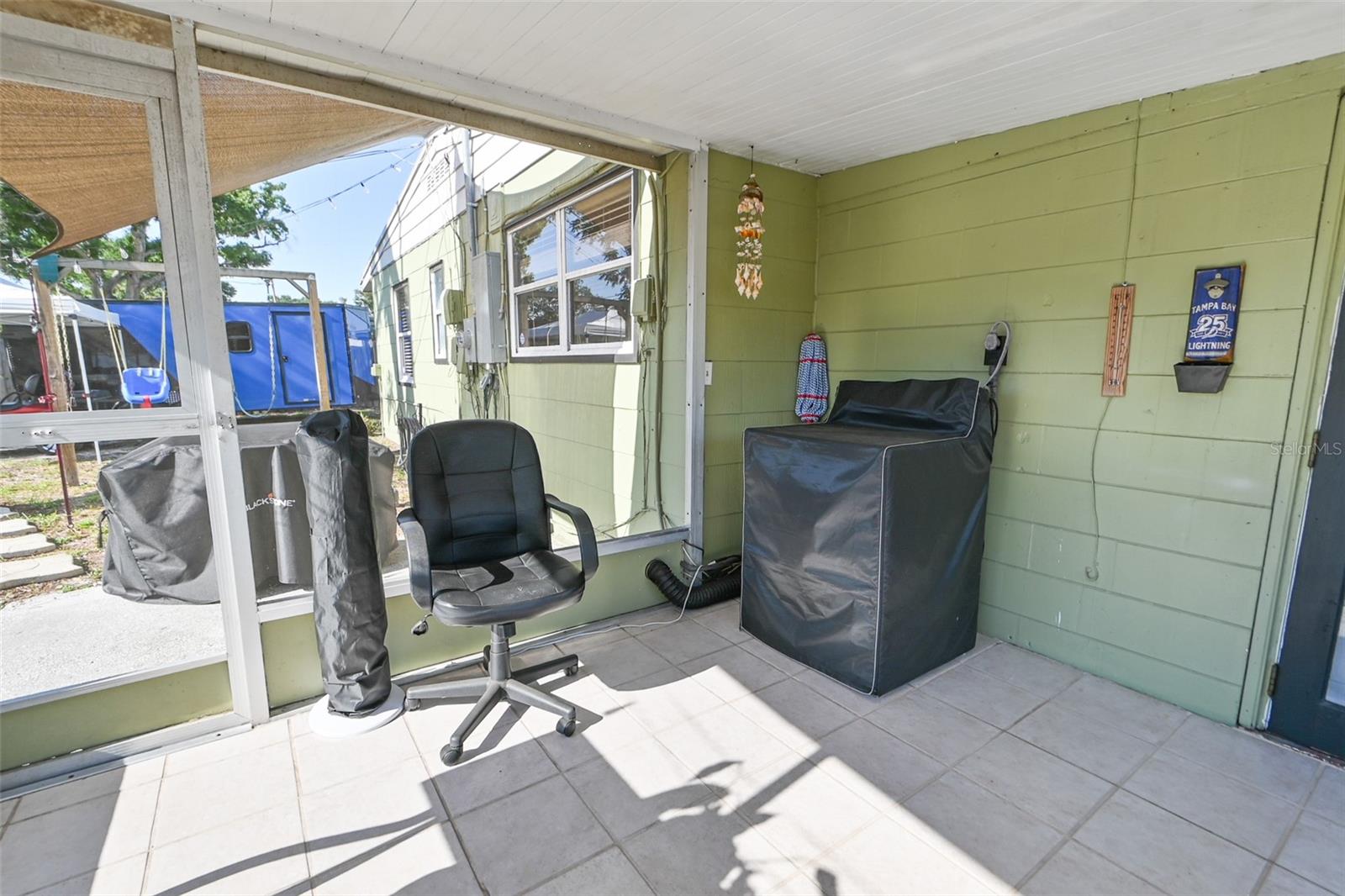 Image 19 of 34 For 7226 13th Street N