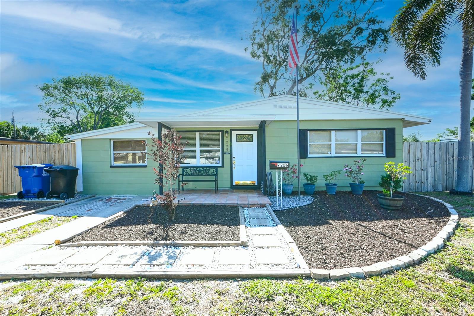 Image 2 of 34 For 7226 13th Street N