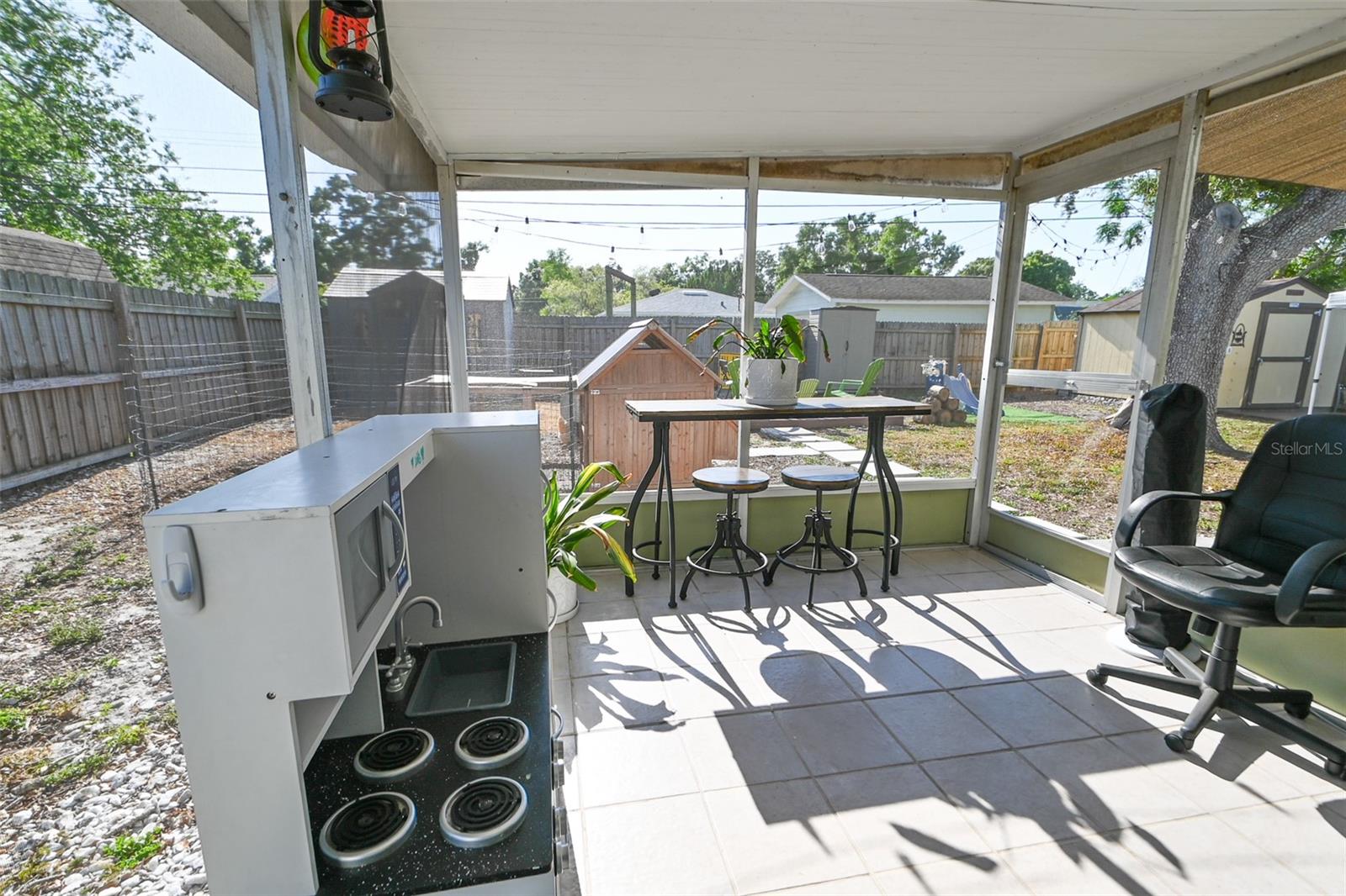 Image 20 of 34 For 7226 13th Street N
