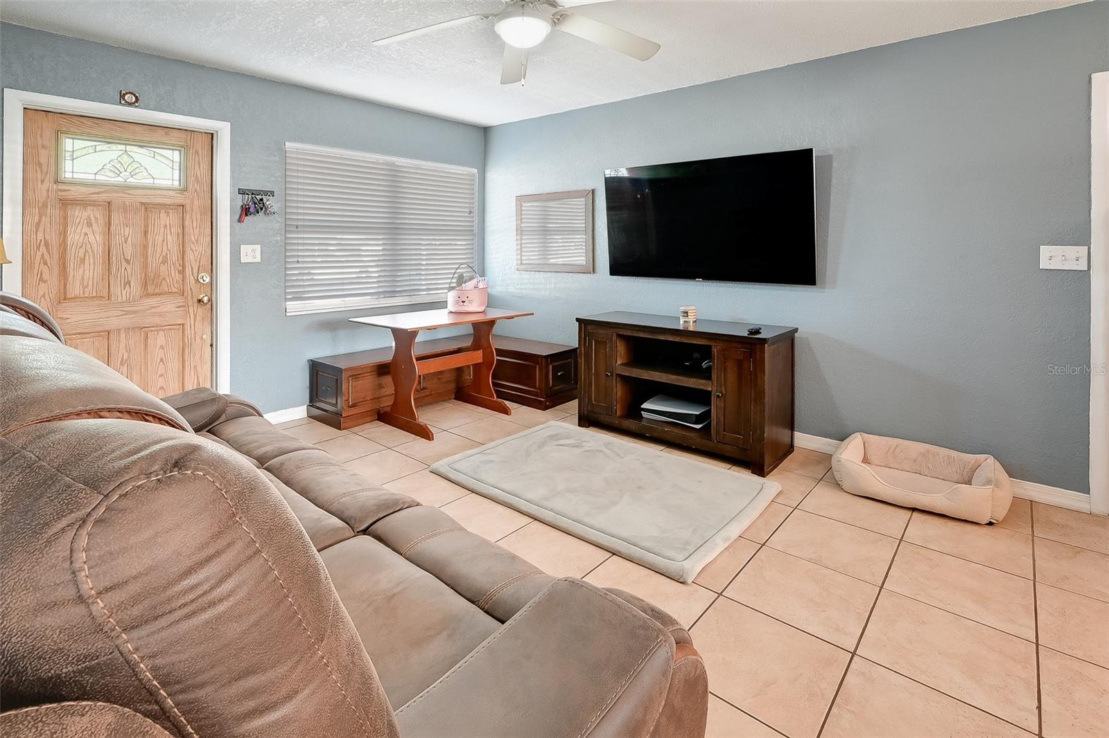 Image 5 of 34 For 7226 13th Street N