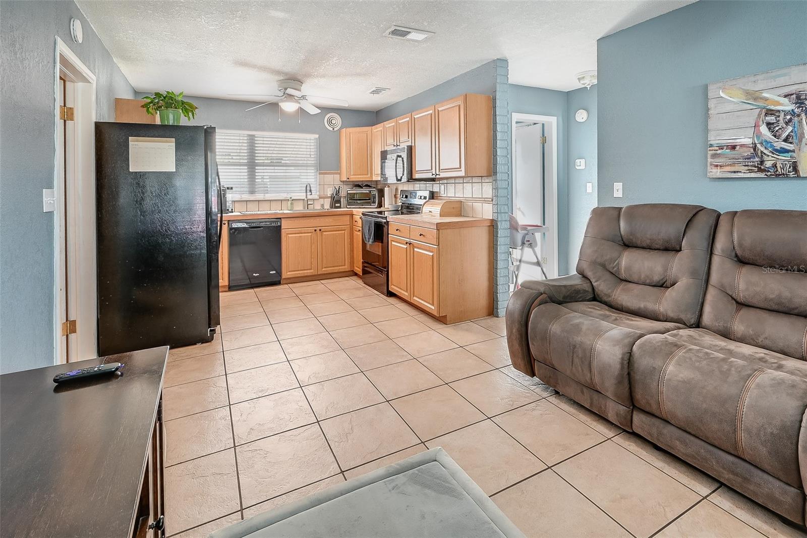 Image 6 of 34 For 7226 13th Street N