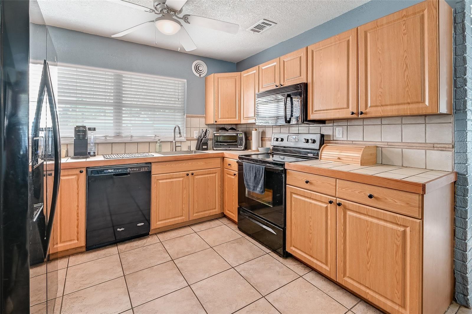 Image 7 of 34 For 7226 13th Street N