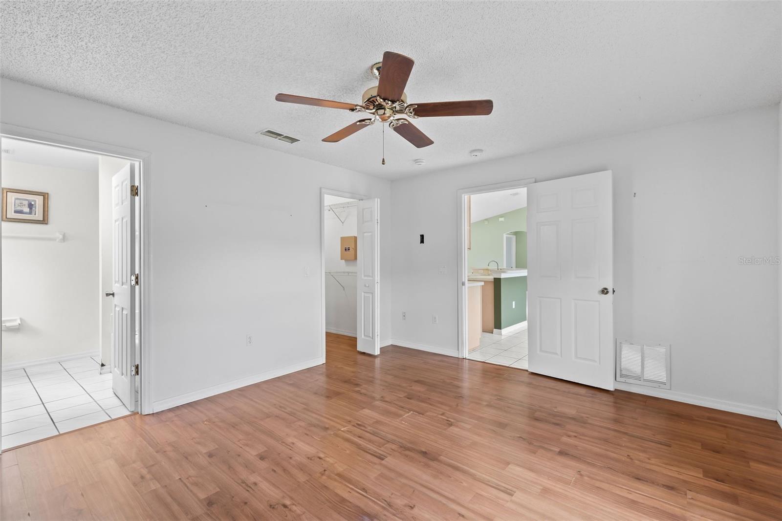 Image 14 of 44 For 3214 Juniper Drive