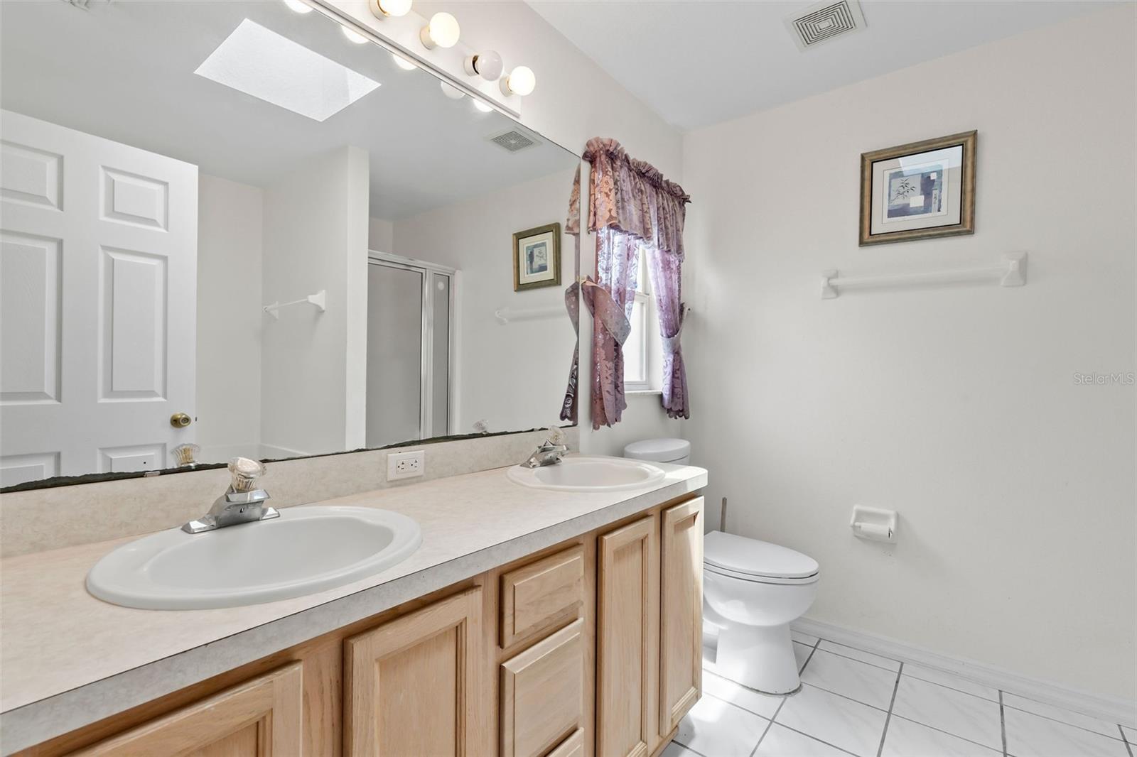 Image 15 of 44 For 3214 Juniper Drive