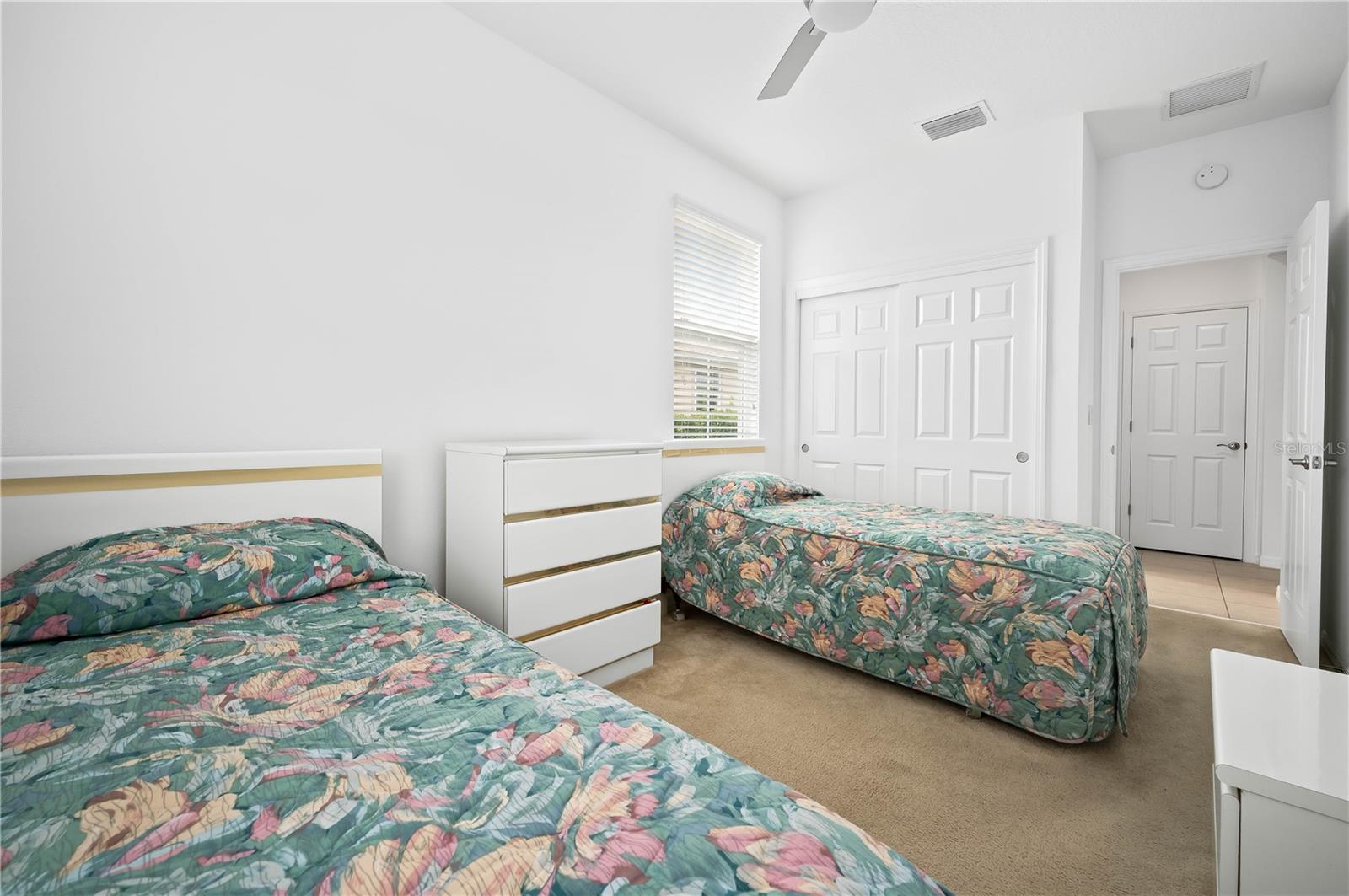 Image 18 of 66 For 5610 37th Lane Road