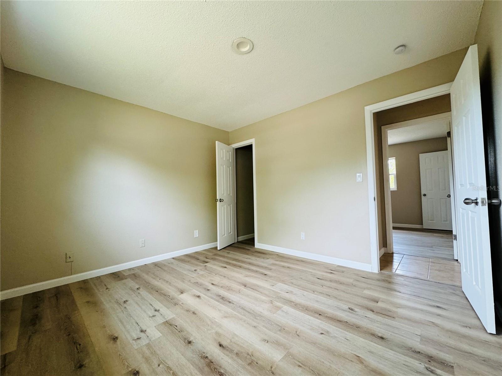 Image 9 of 20 For 1808 Green Place