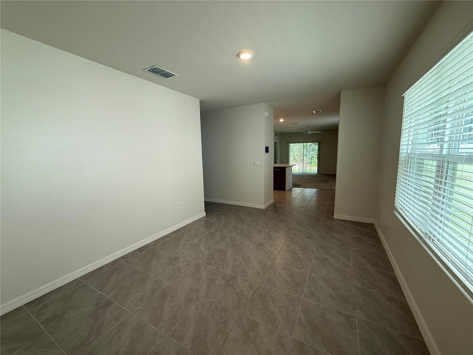 Image 6 of 37 For 384 Pelham Park Drive