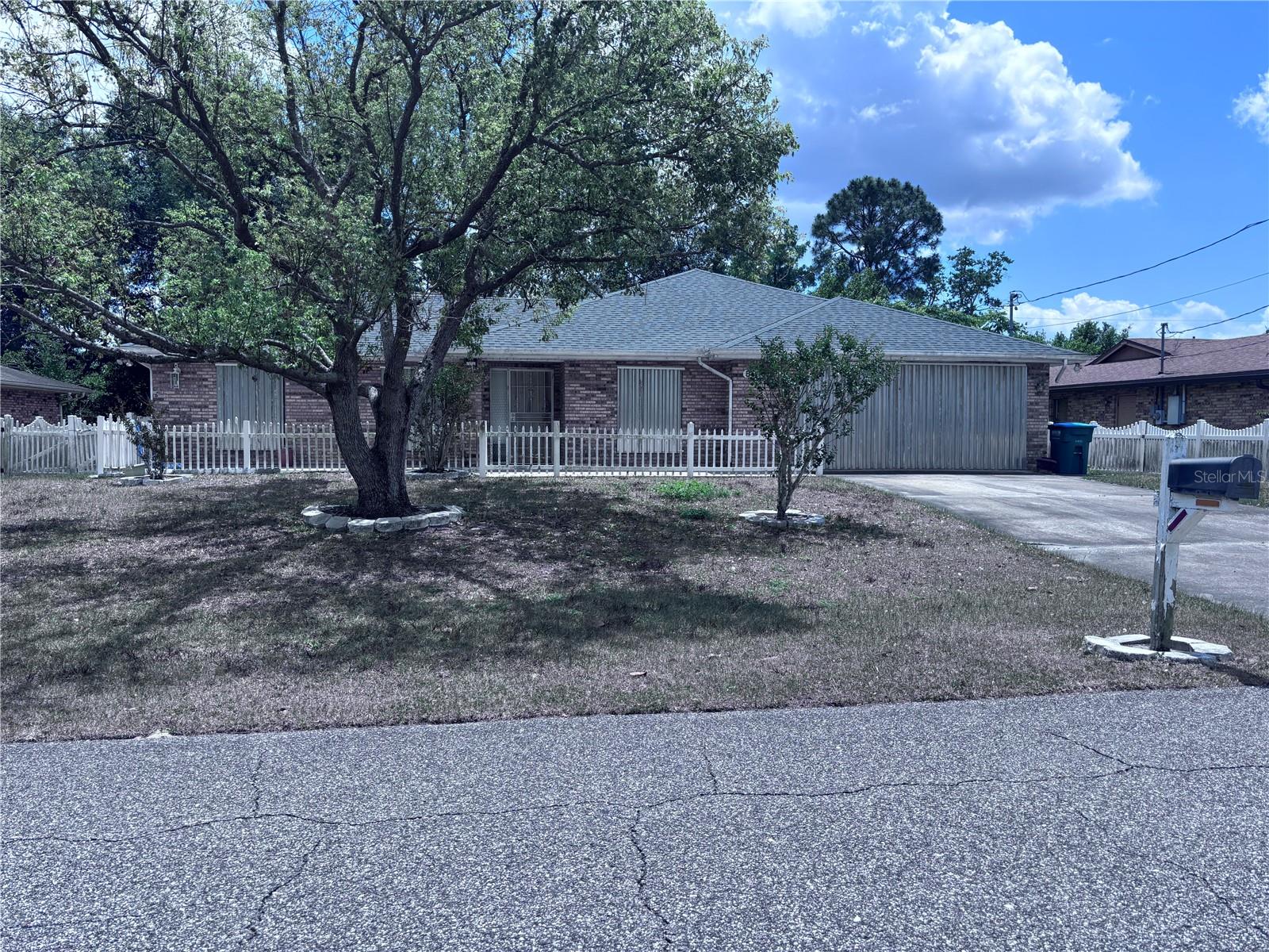 Image 2 of 15 For 891 Atmore Circle