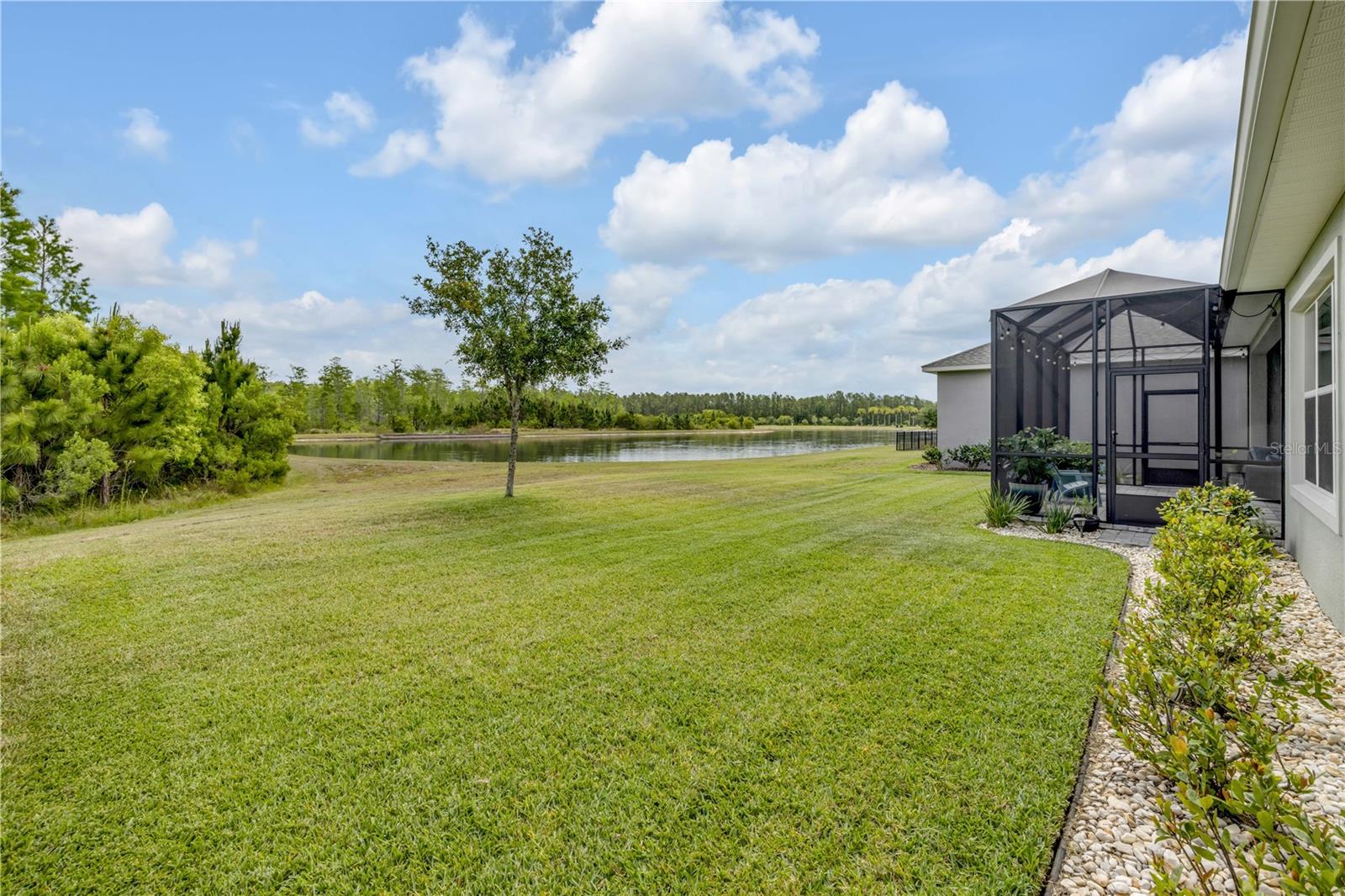 Image 41 of 70 For 660 Mosaic Boulevard