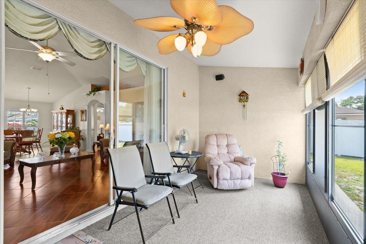 Image 16 of 43 For 979 Leyburn Drive