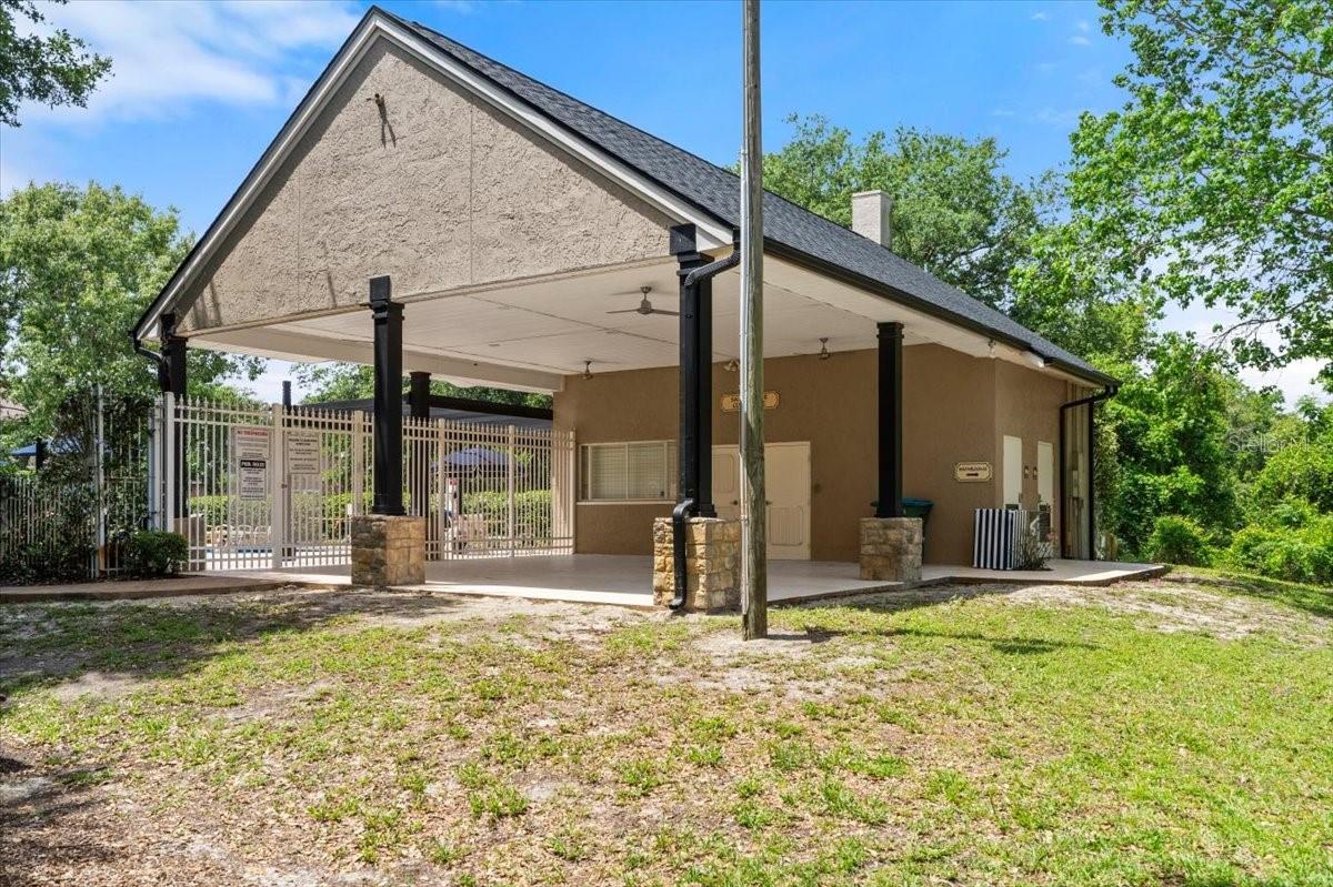 Image 39 of 43 For 979 Leyburn Drive