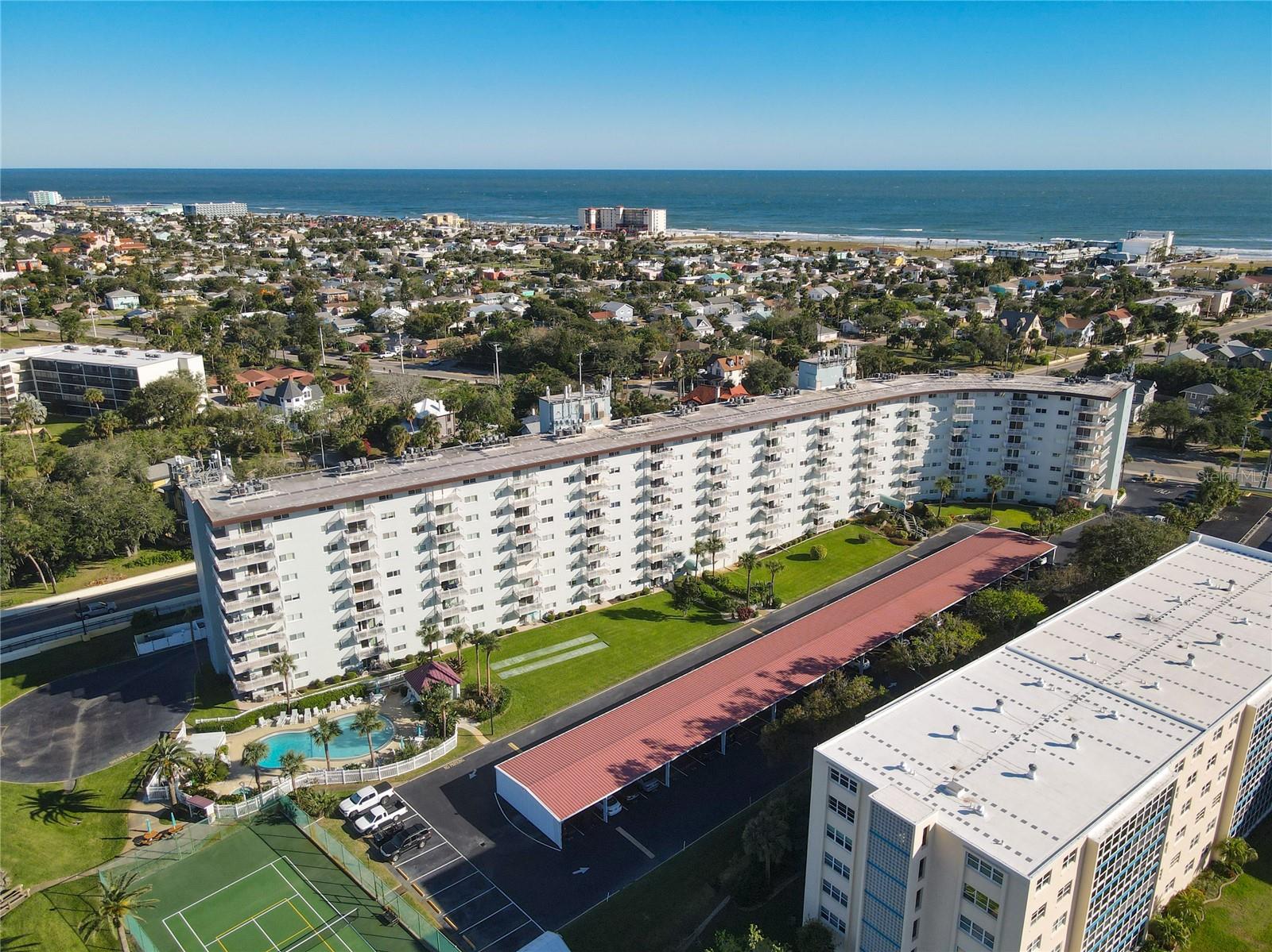 Image 44 of 55 For 100 Silver Beach Avenue 608