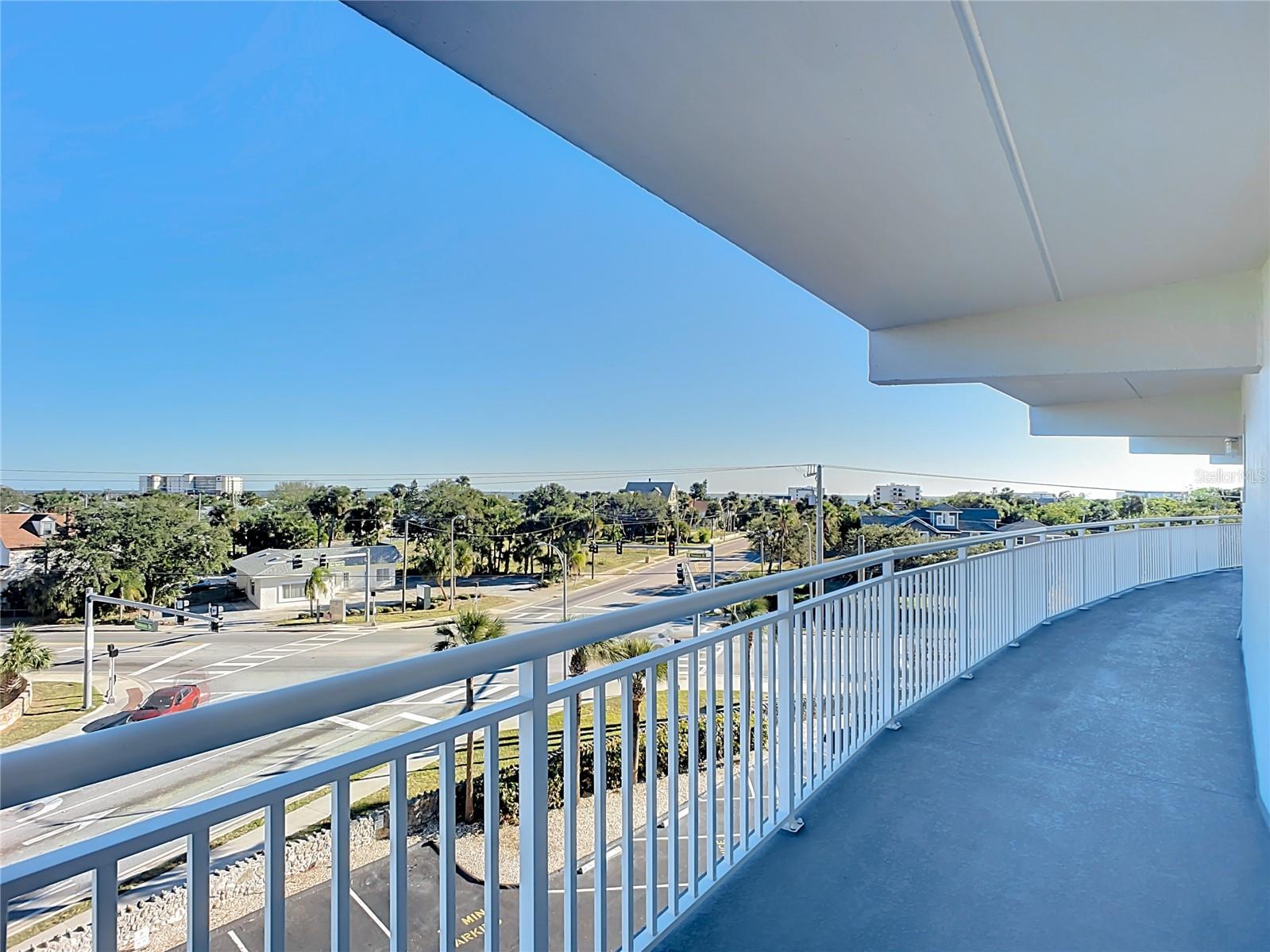 Image 9 of 55 For 100 Silver Beach Avenue 608
