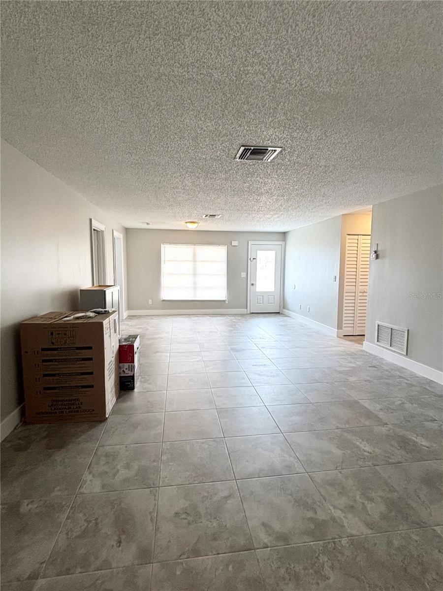 Image 8 of 18 For 2692 Beal Street