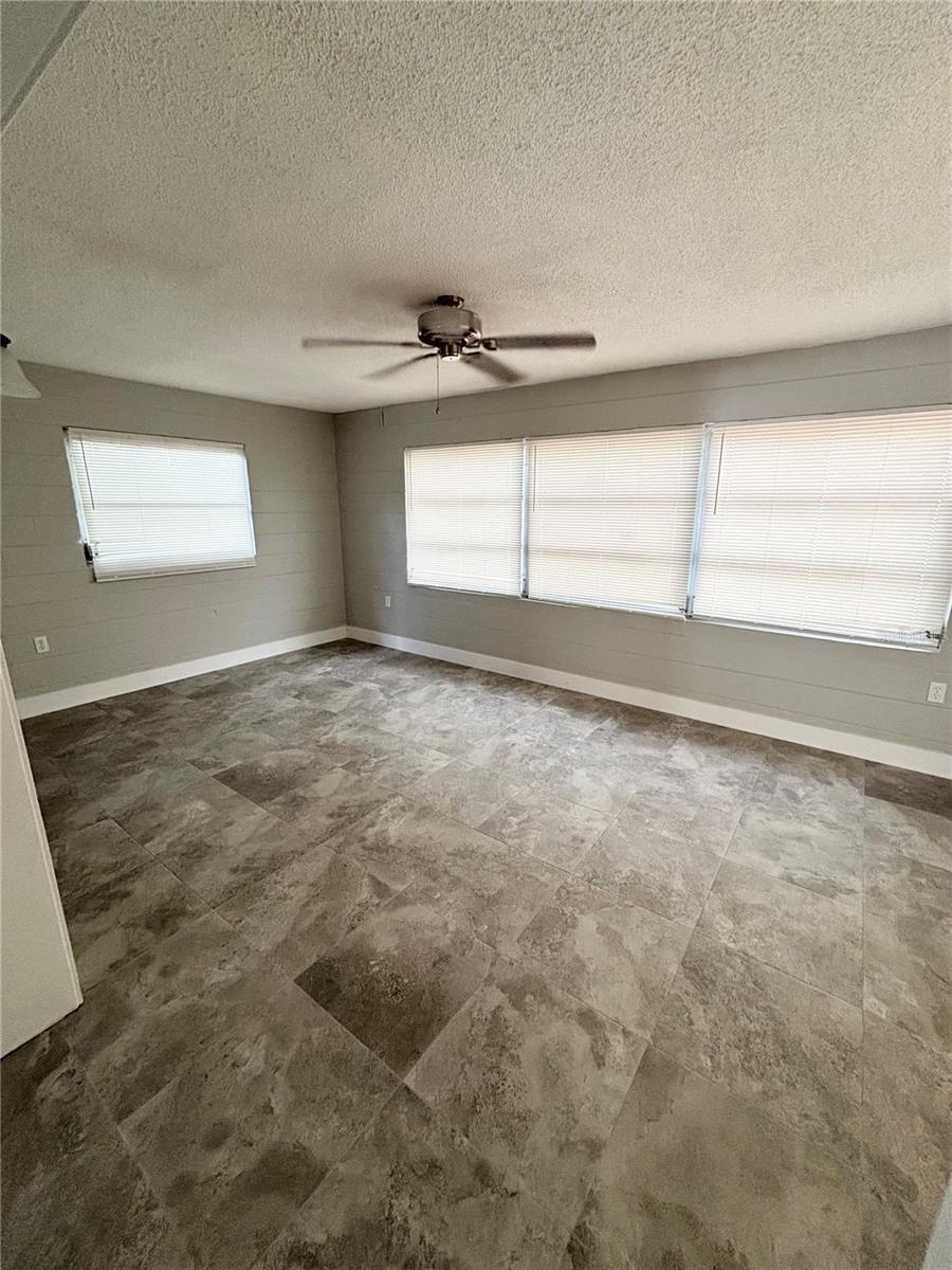 Image 9 of 18 For 2692 Beal Street