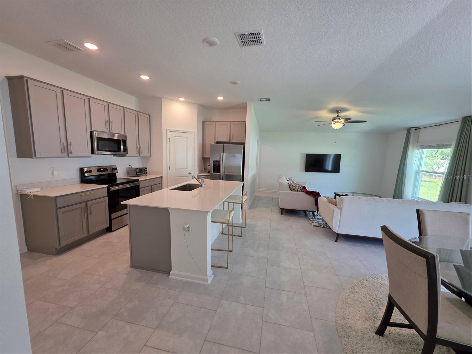 Image 2 of 21 For 1216 Peach Creek Drive