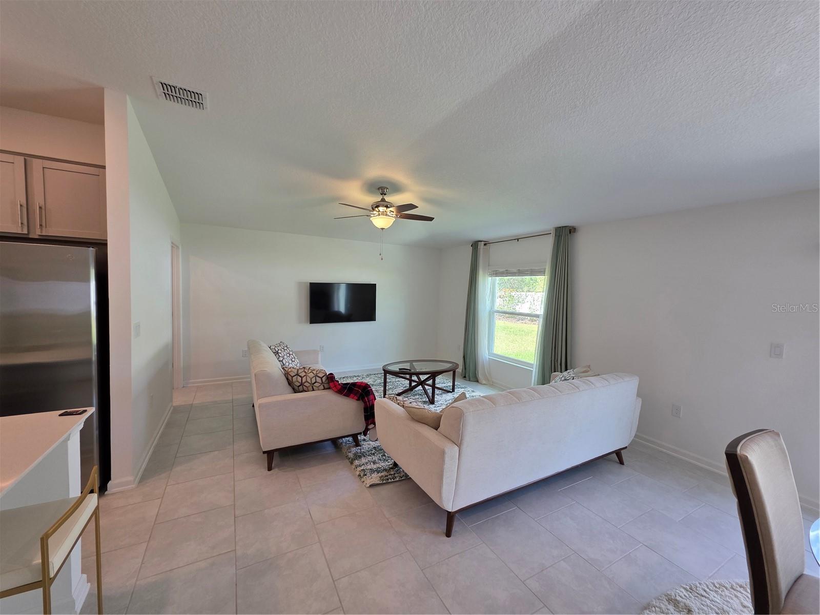 Image 7 of 21 For 1216 Peach Creek Drive