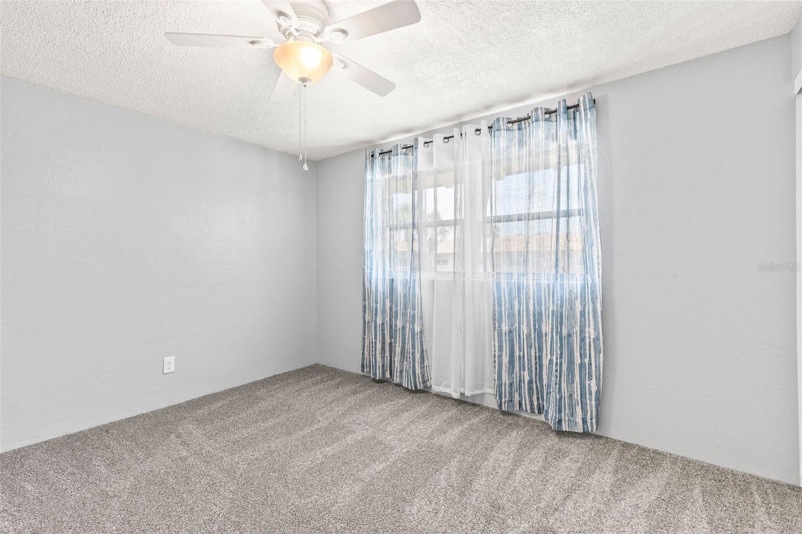 Image 20 of 29 For 1600 Palmetto Avenue 105