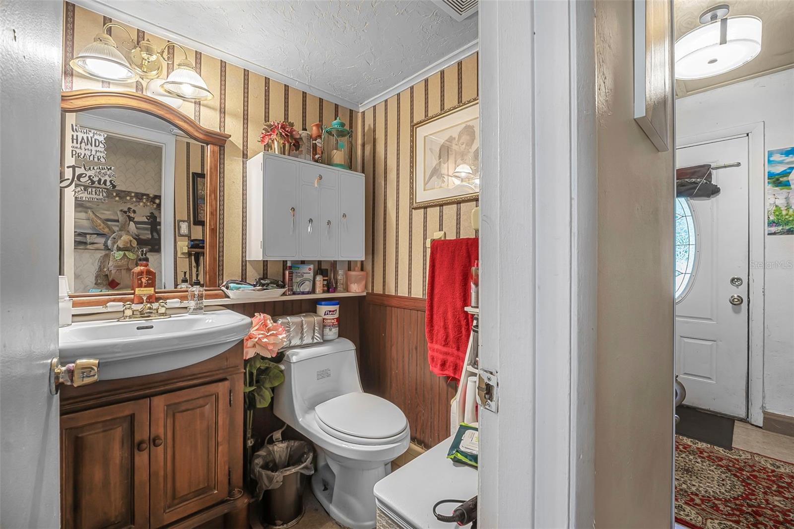 Image 13 of 26 For 1228 Oakwood Avenue