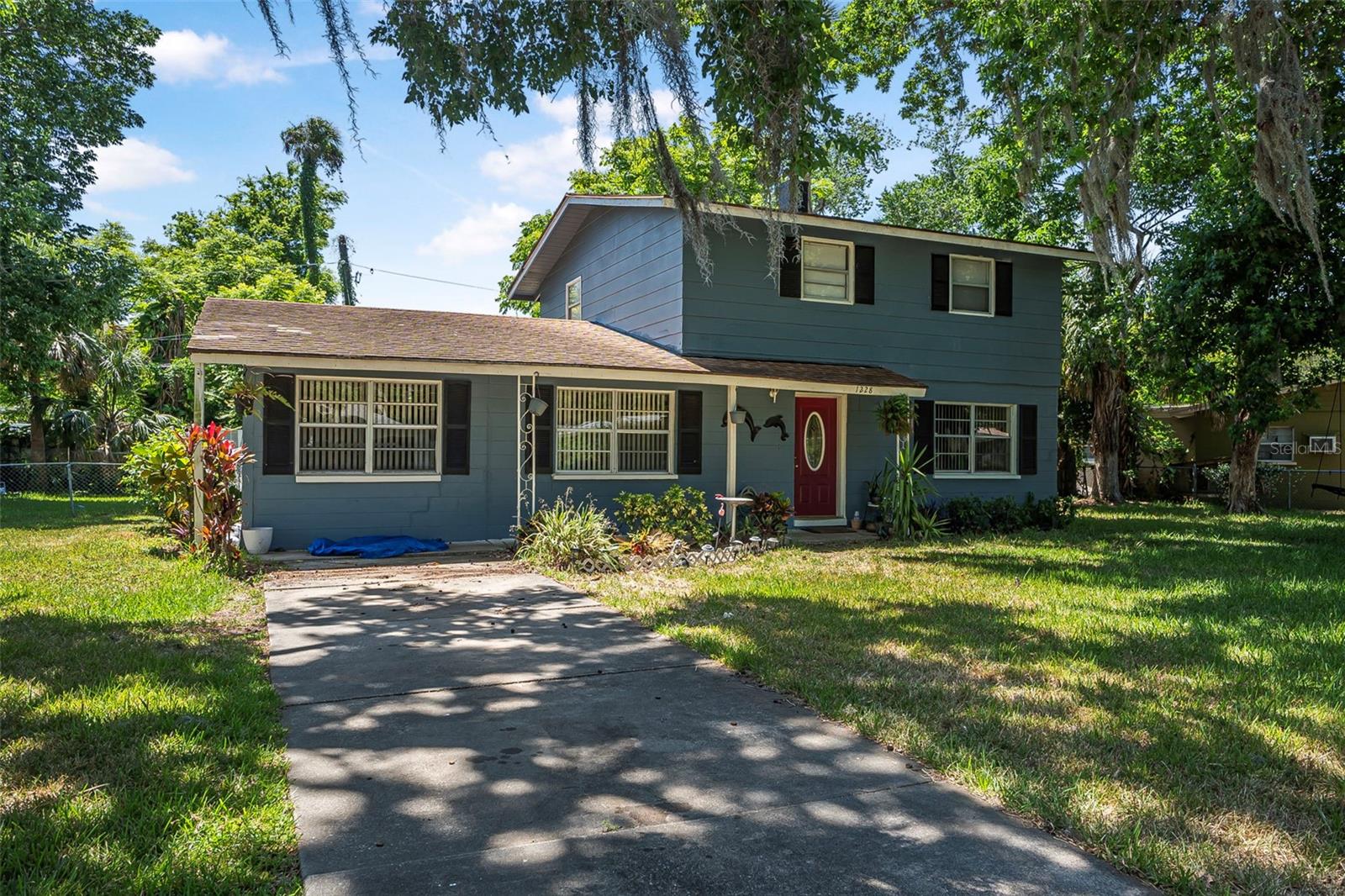 Image 2 of 26 For 1228 Oakwood Avenue