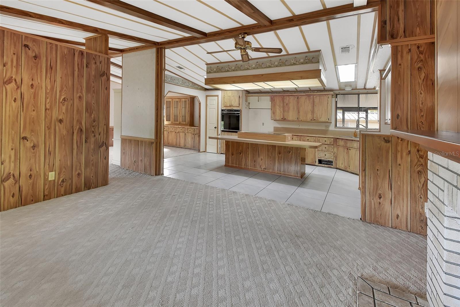 Image 9 of 39 For 138 Evergreen Terrace