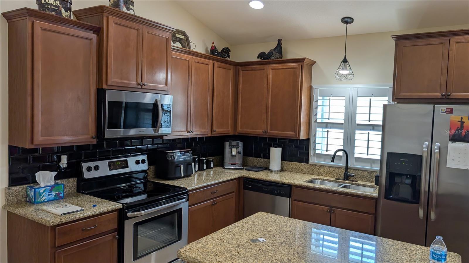 Image 4 of 37 For 451 Dillard Drive Se