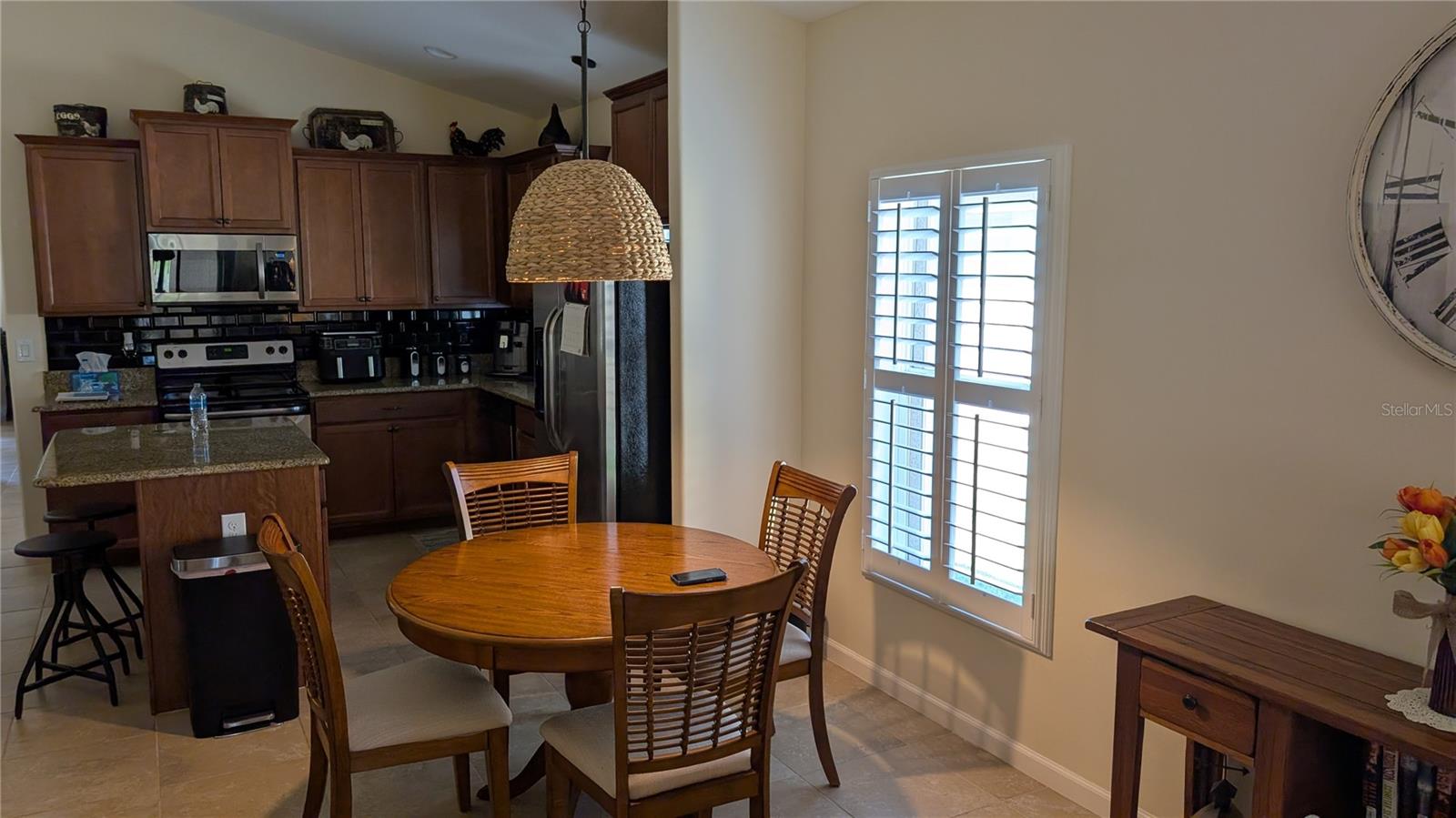 Image 5 of 37 For 451 Dillard Drive Se