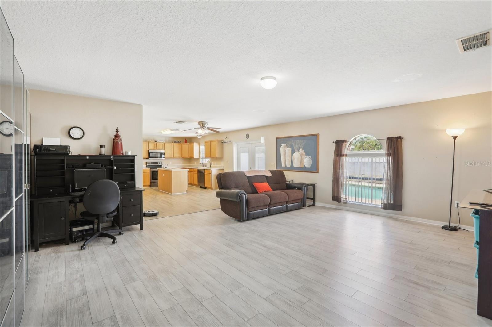 Image 15 of 47 For 193 Fish Hawk Drive