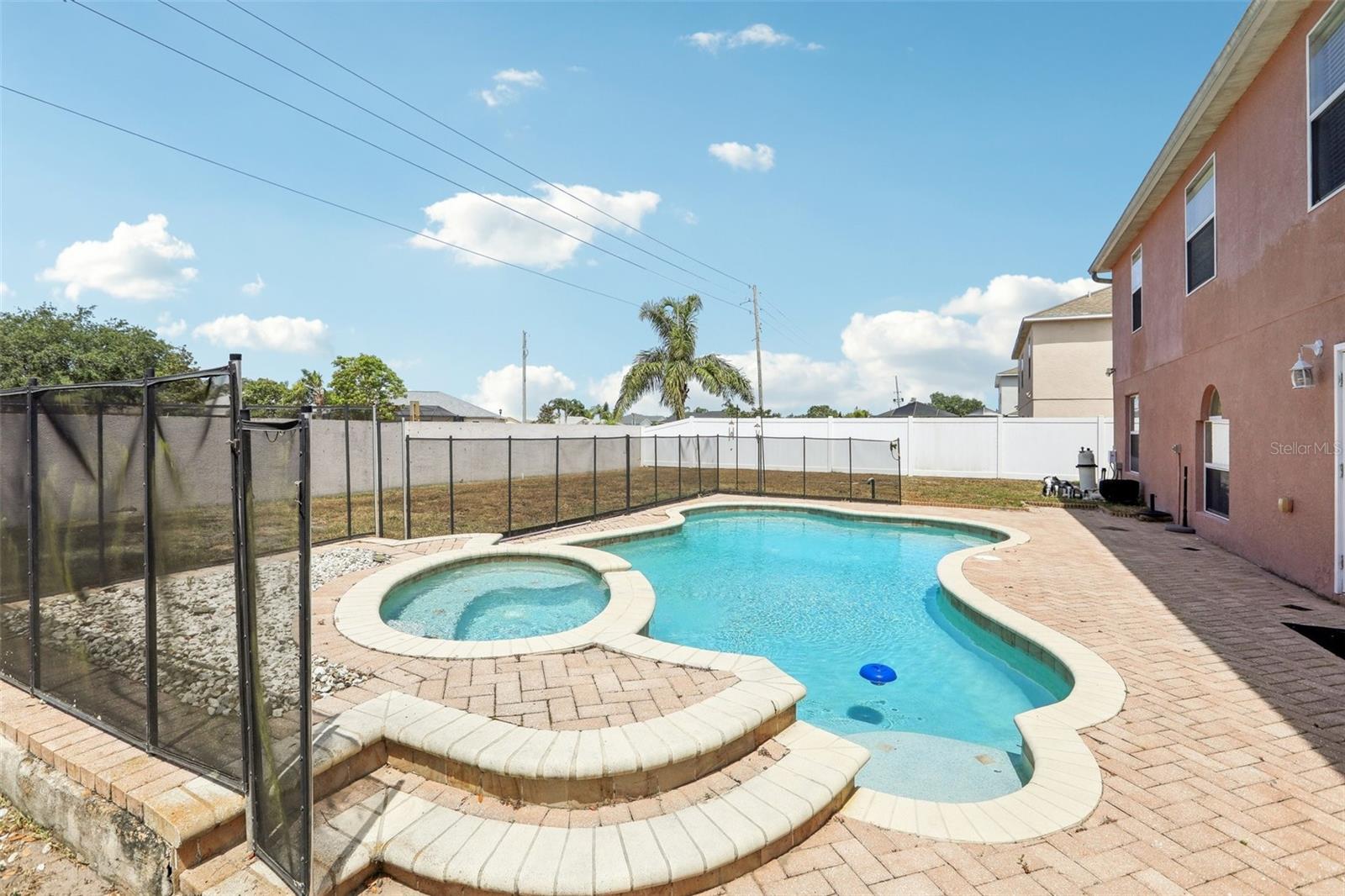 Image 5 of 47 For 193 Fish Hawk Drive