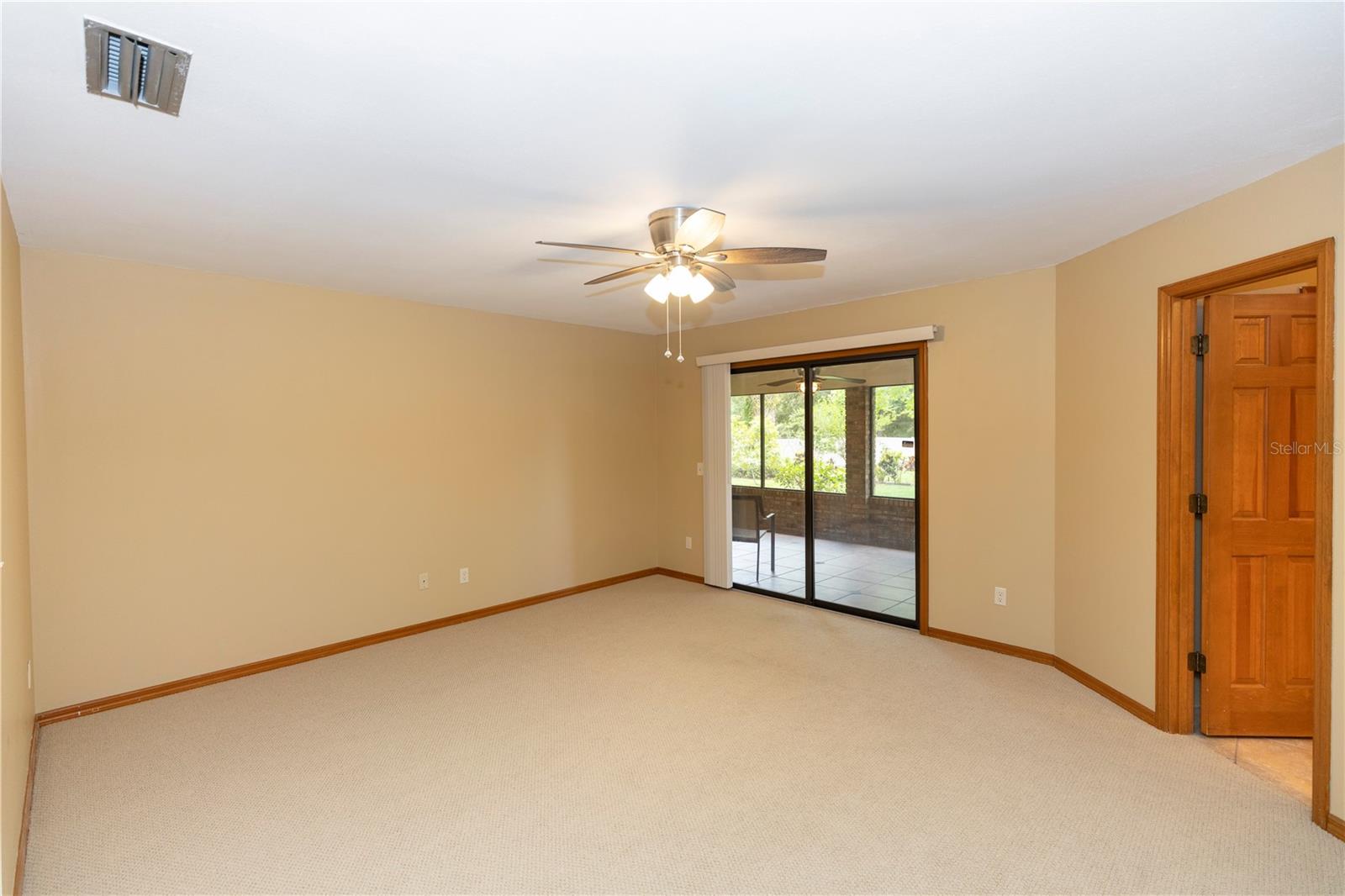 Image 12 of 45 For 68 Spring Lake Drive